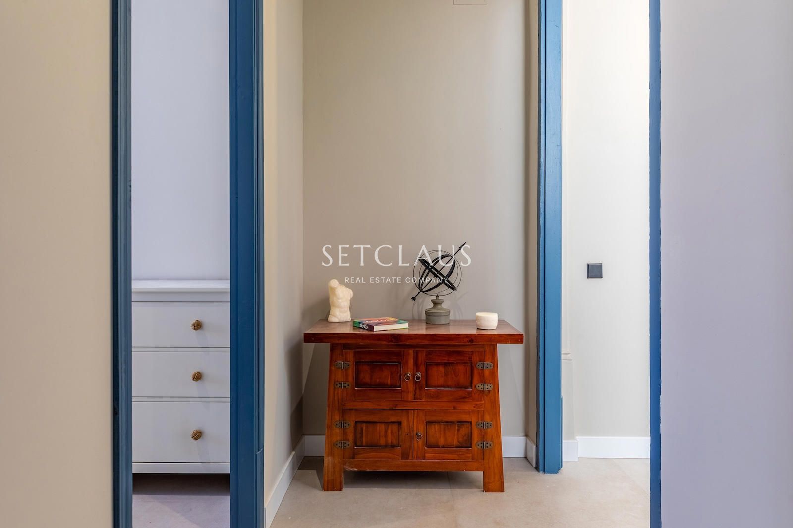 Comprar Espectacular casa de pueblo reformada en el centro de El Masnou foto 57