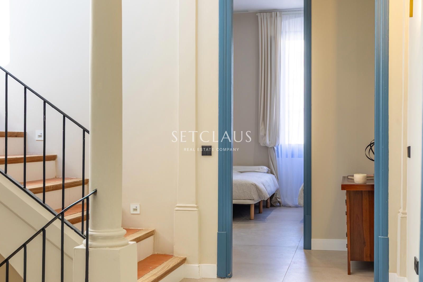 Comprar Espectacular casa de pueblo reformada en el centro de El Masnou foto 61