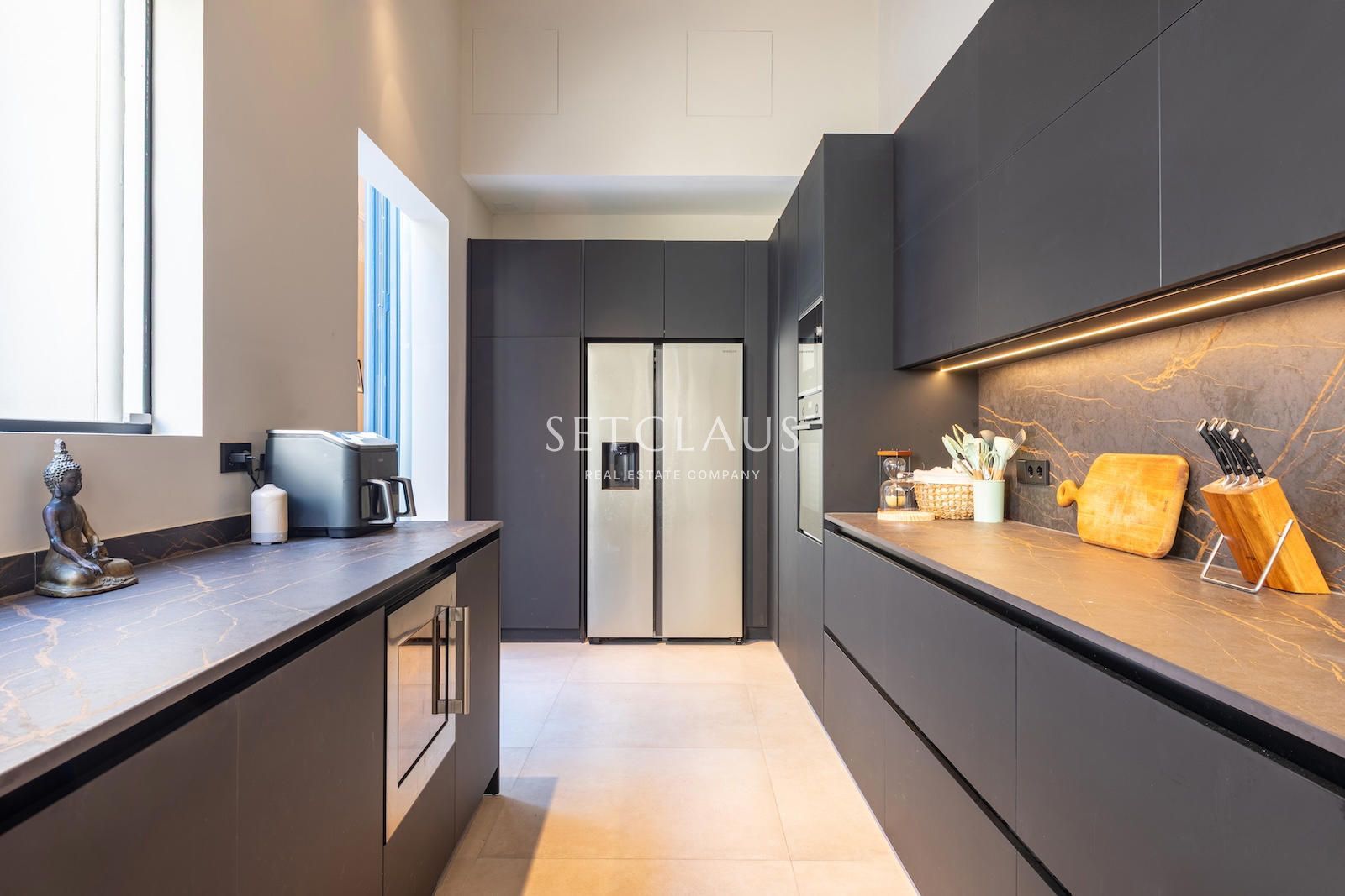 Comprar Espectacular casa de pueblo reformada en el centro de El Masnou foto 34