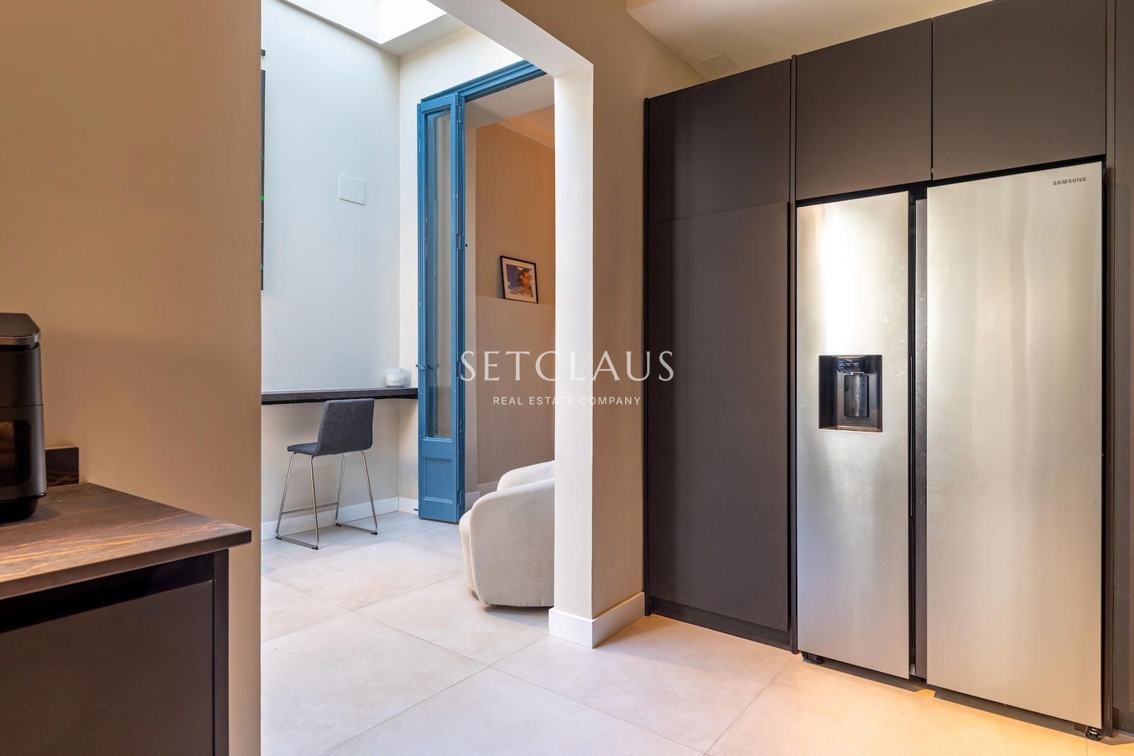 Comprar Espectacular casa de pueblo reformada en el centro de El Masnou foto 32