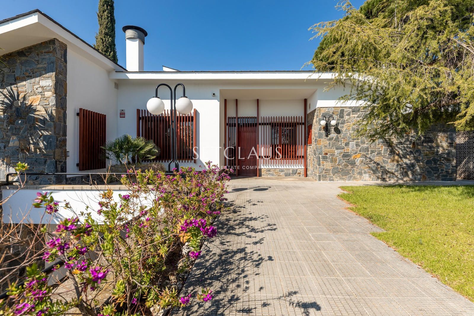 Comprar Xalet amb àmplia parcel·la foto 21