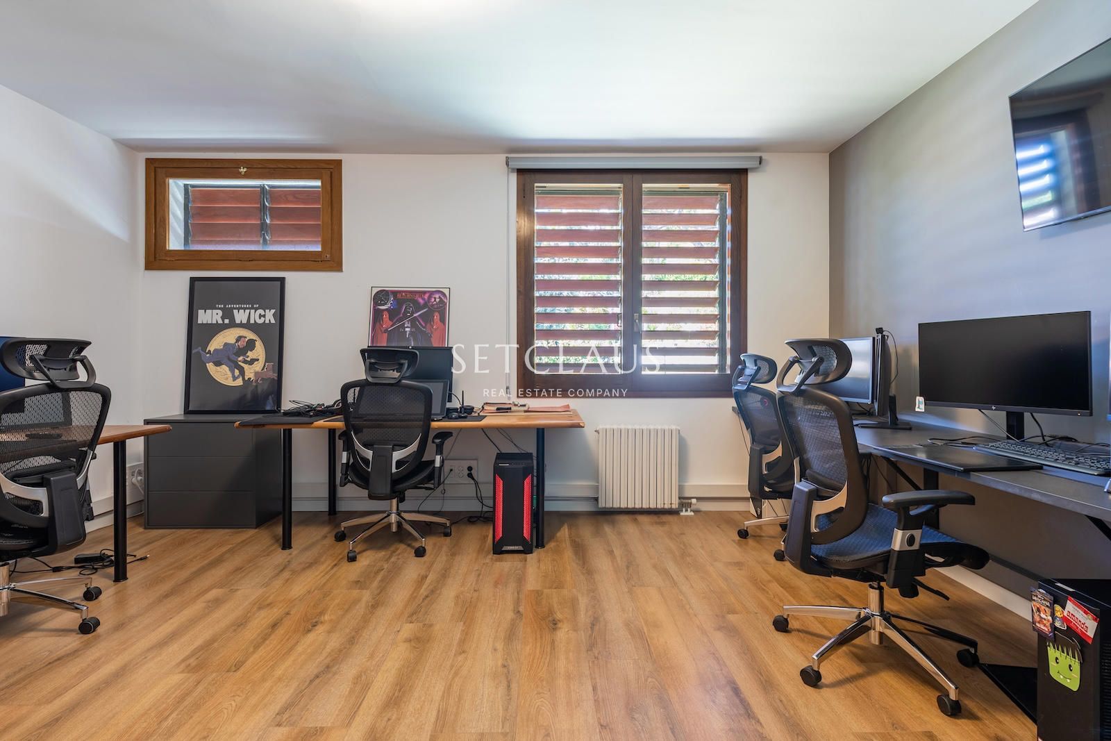 Comprar Xalet amb àmplia parcel·la foto 31