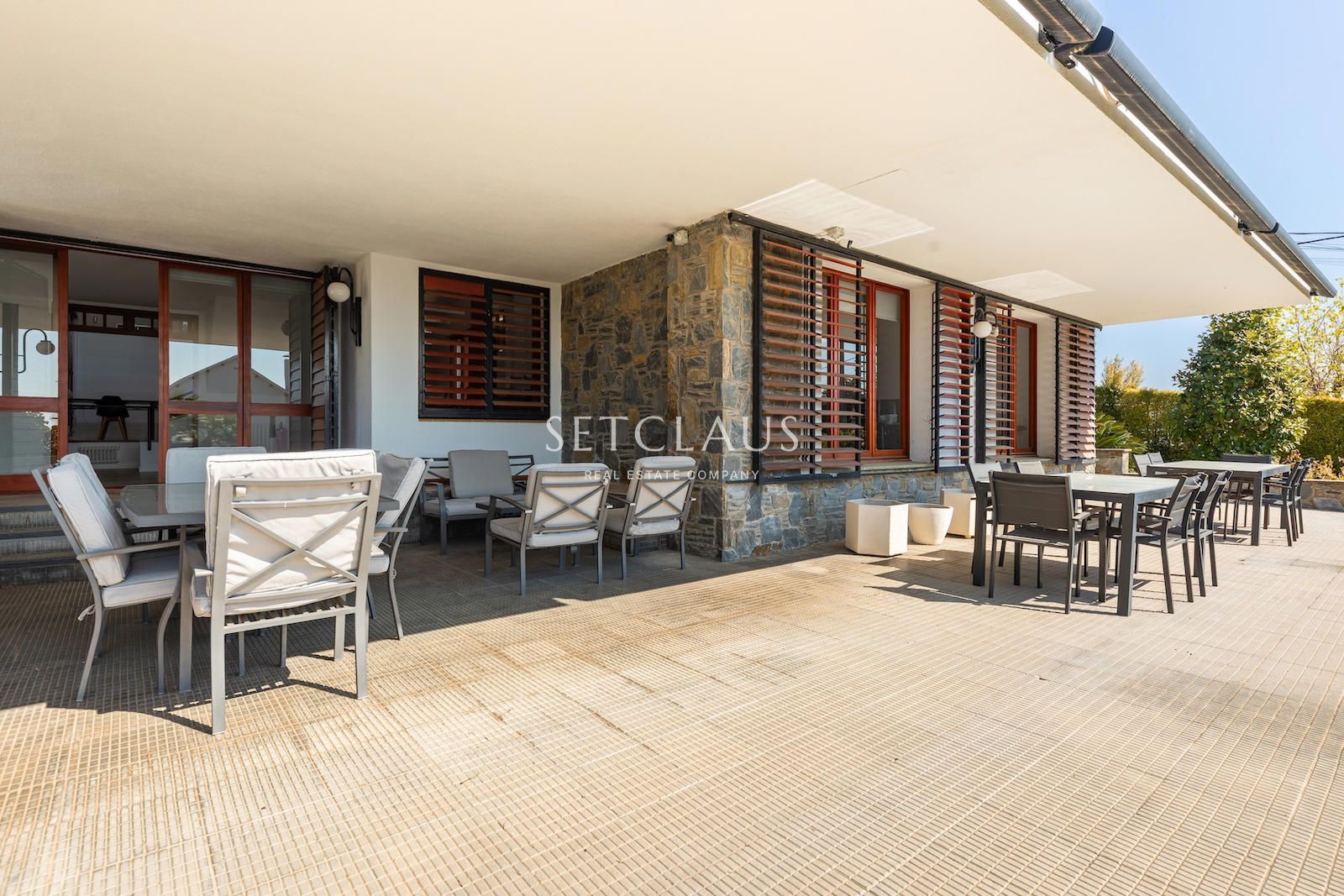 Comprar Xalet amb àmplia parcel·la foto 5
