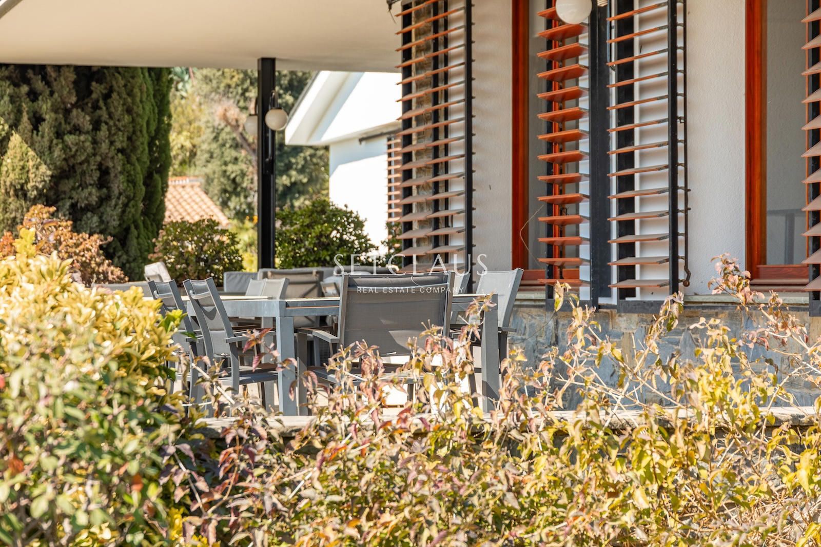 Comprar Xalet amb àmplia parcel·la foto 45