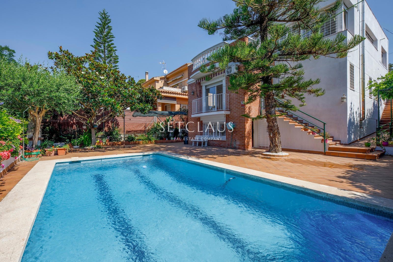 Espaciosa y con mucha luz. 7 habitaciones, 4 baños, 258.45 m² en venta.