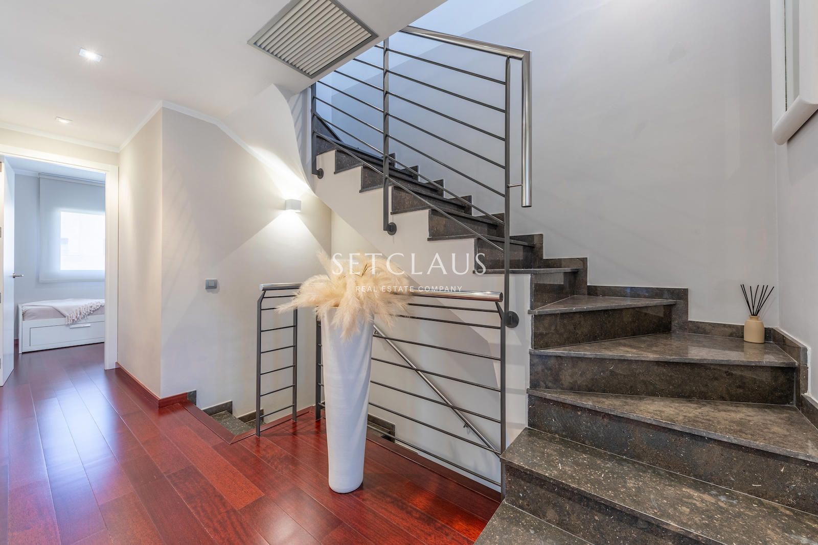 Inmueble Centrico Chalet adosado con jardin, piscina privada, y vistas al mar foto 33