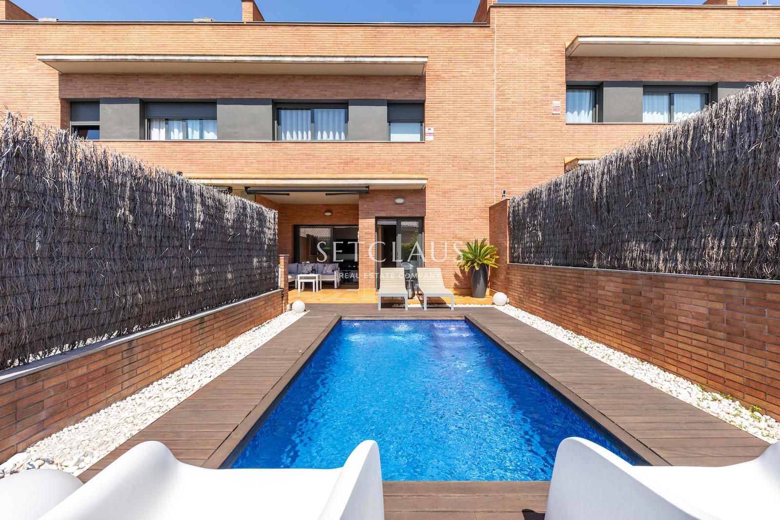 Inmueble Centrico Chalet adosado con jardin, piscina privada, y vistas al mar foto 5