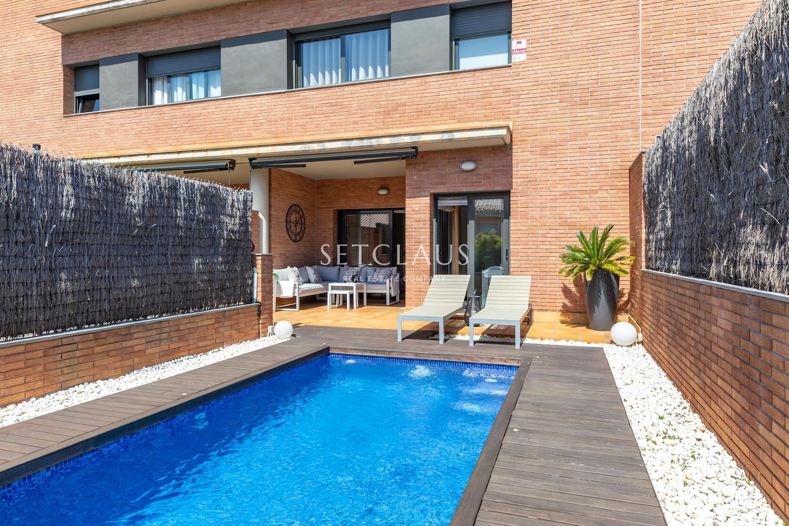 Inmueble Centrico Chalet adosado con jardin, piscina privada, y vistas al mar foto 10