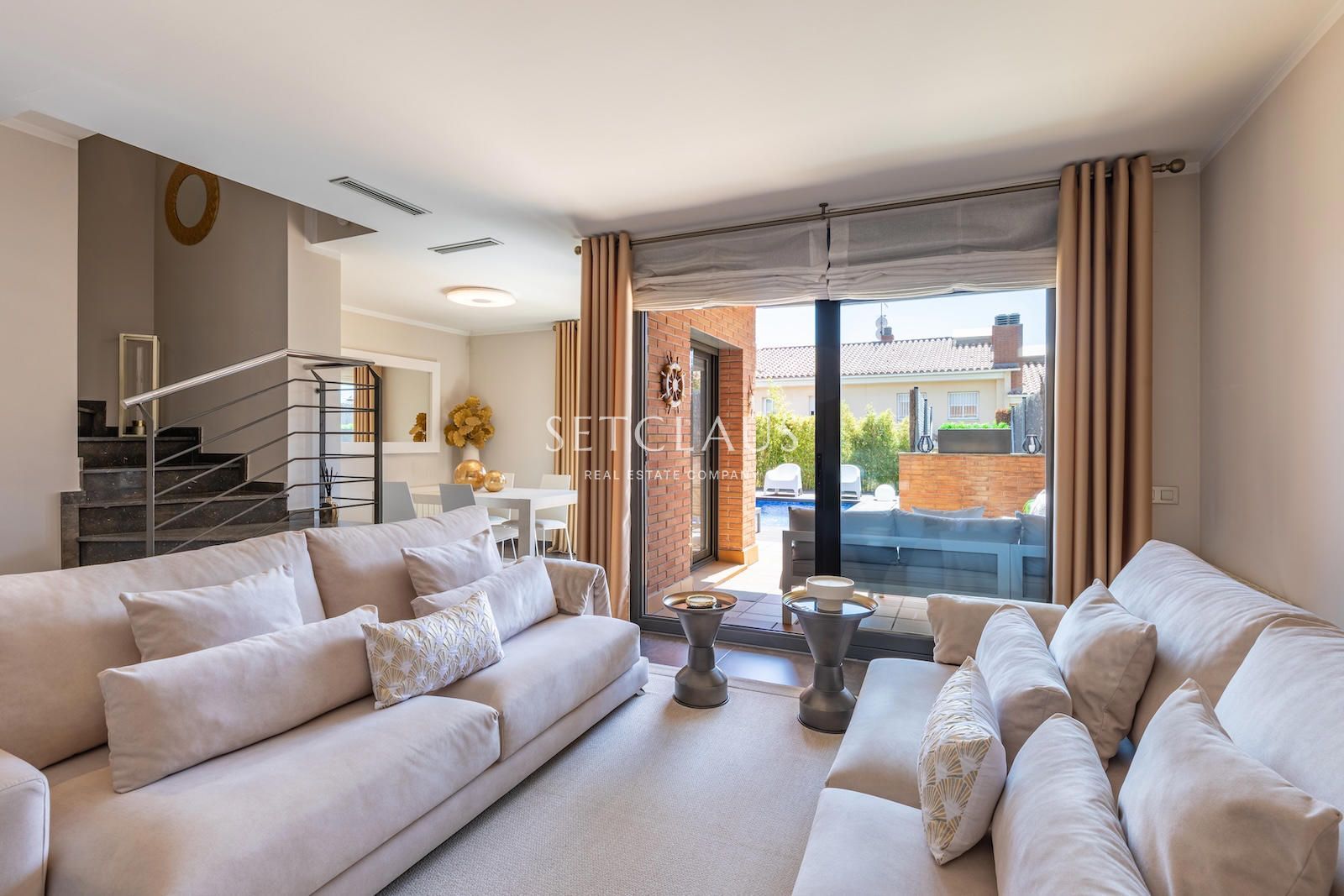 Inmueble Centrico Chalet adosado con jardin, piscina privada, y vistas al mar foto 16