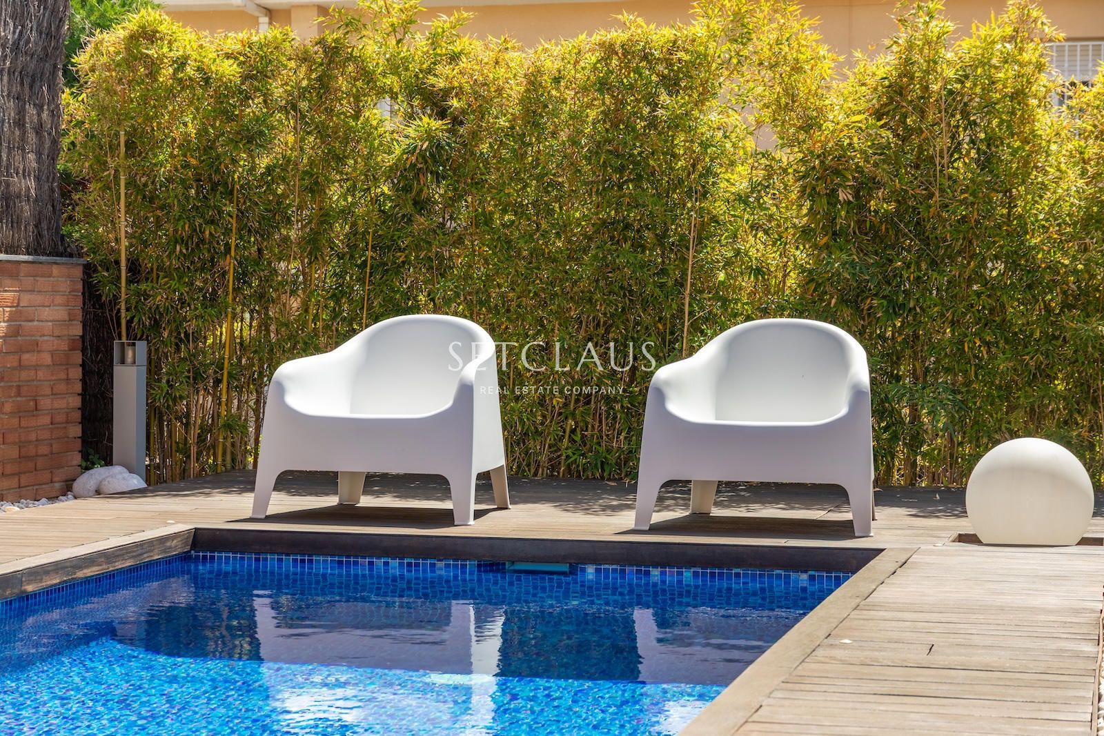 Inmueble Centrico Chalet adosado con jardin, piscina privada, y vistas al mar foto 9