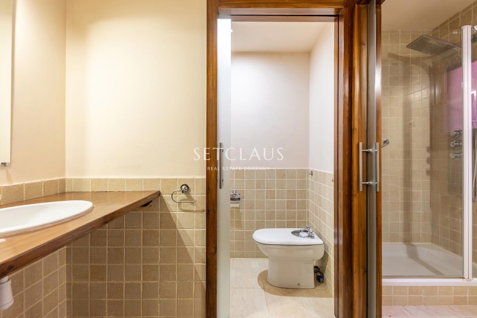 Comprar Casa de pueblo con caracter en entorno histórico foto 28