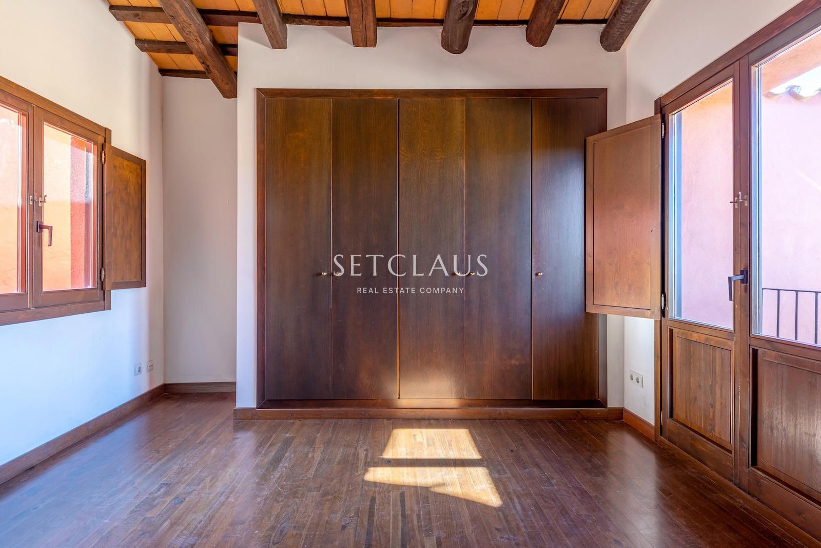 Comprar Casa de pueblo con caracter en entorno histórico foto 40