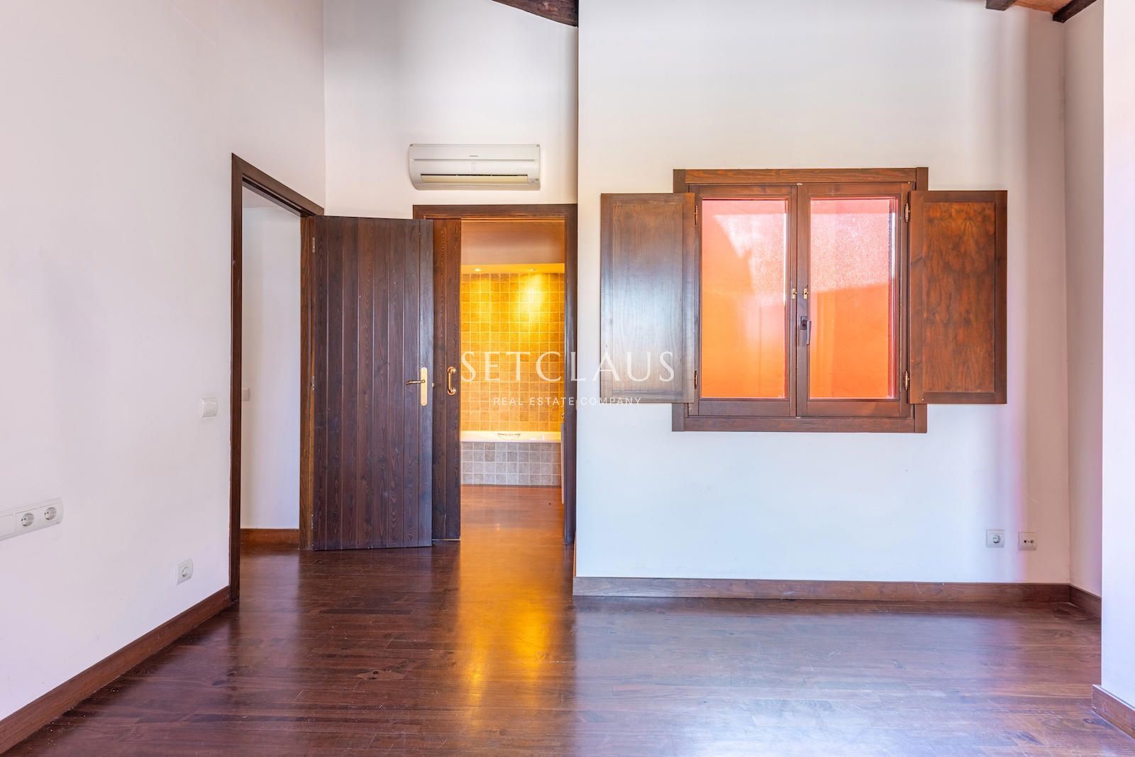 Comprar Casa de pueblo con caracter en entorno histórico foto 41