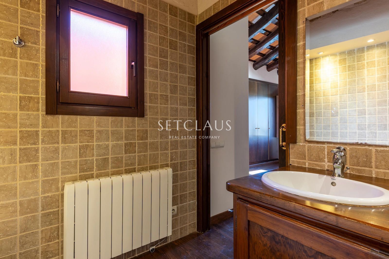 Comprar Casa de pueblo con caracter en entorno histórico foto 45