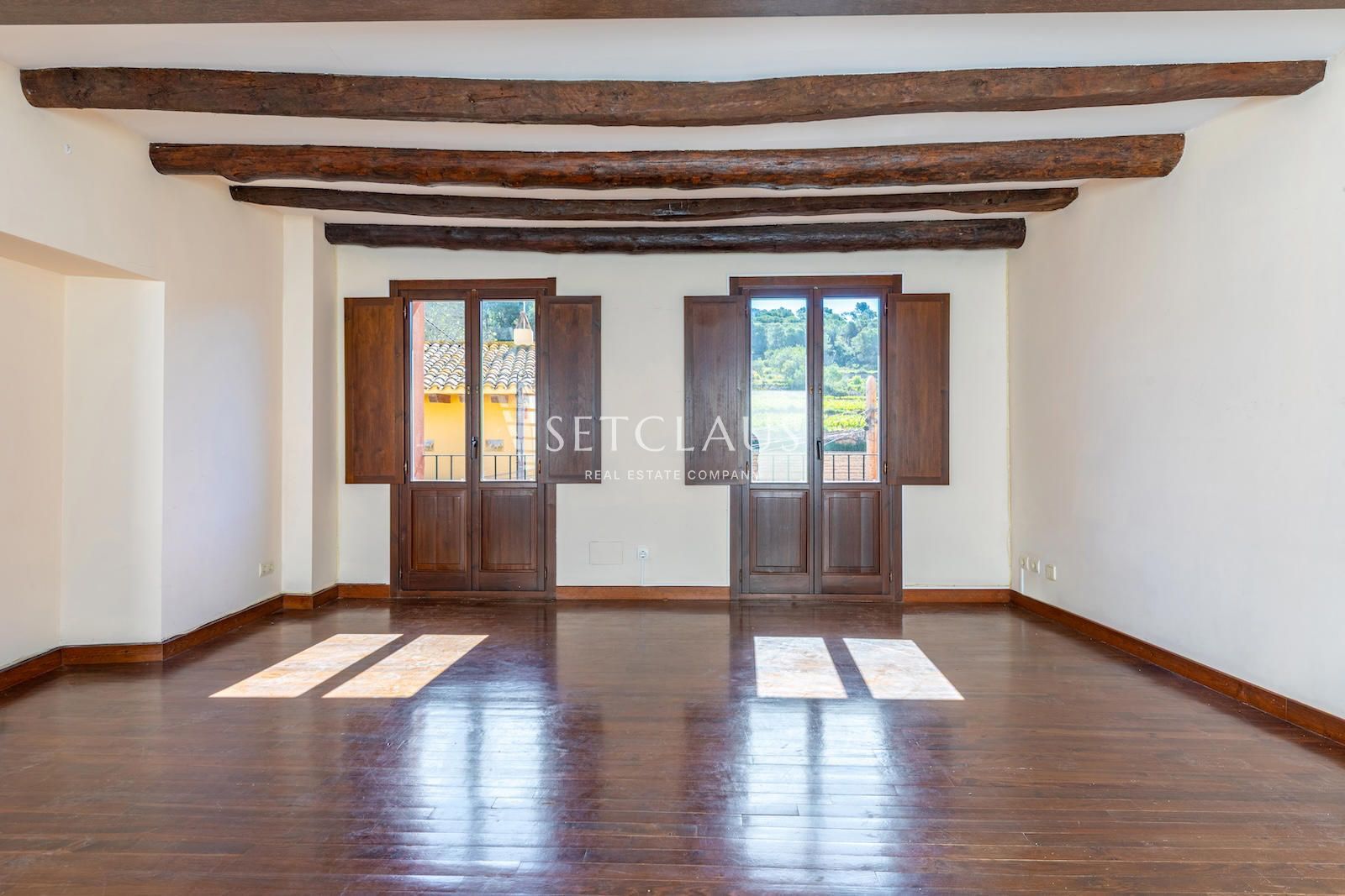 Comprar Casa de pueblo con caracter en entorno histórico foto 19