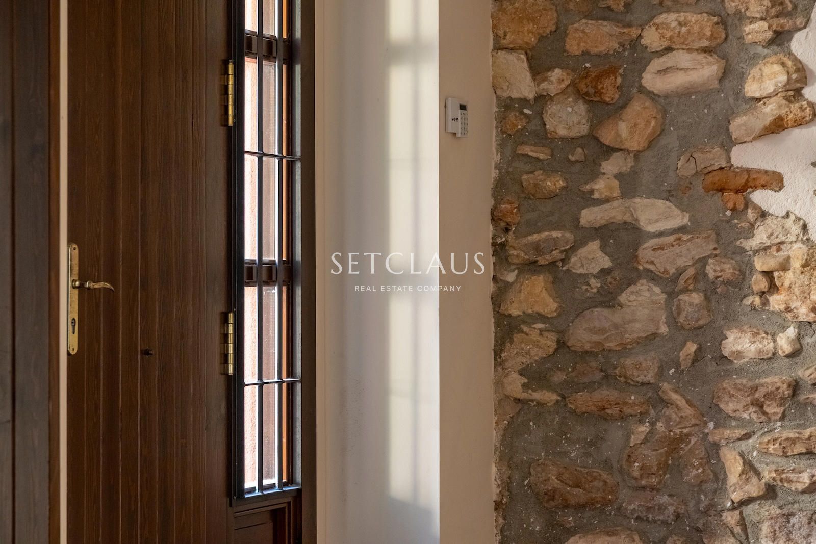 Comprar Casa de pueblo con caracter en entorno histórico foto 10