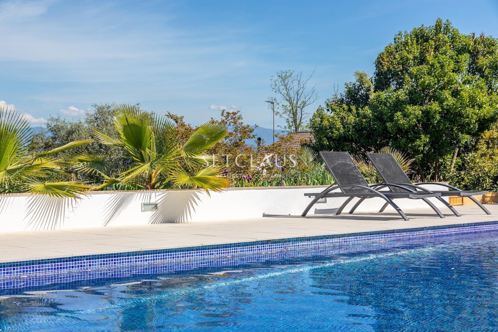 Comprar Chalet con vistas, privacidad y mucho encanto foto 13