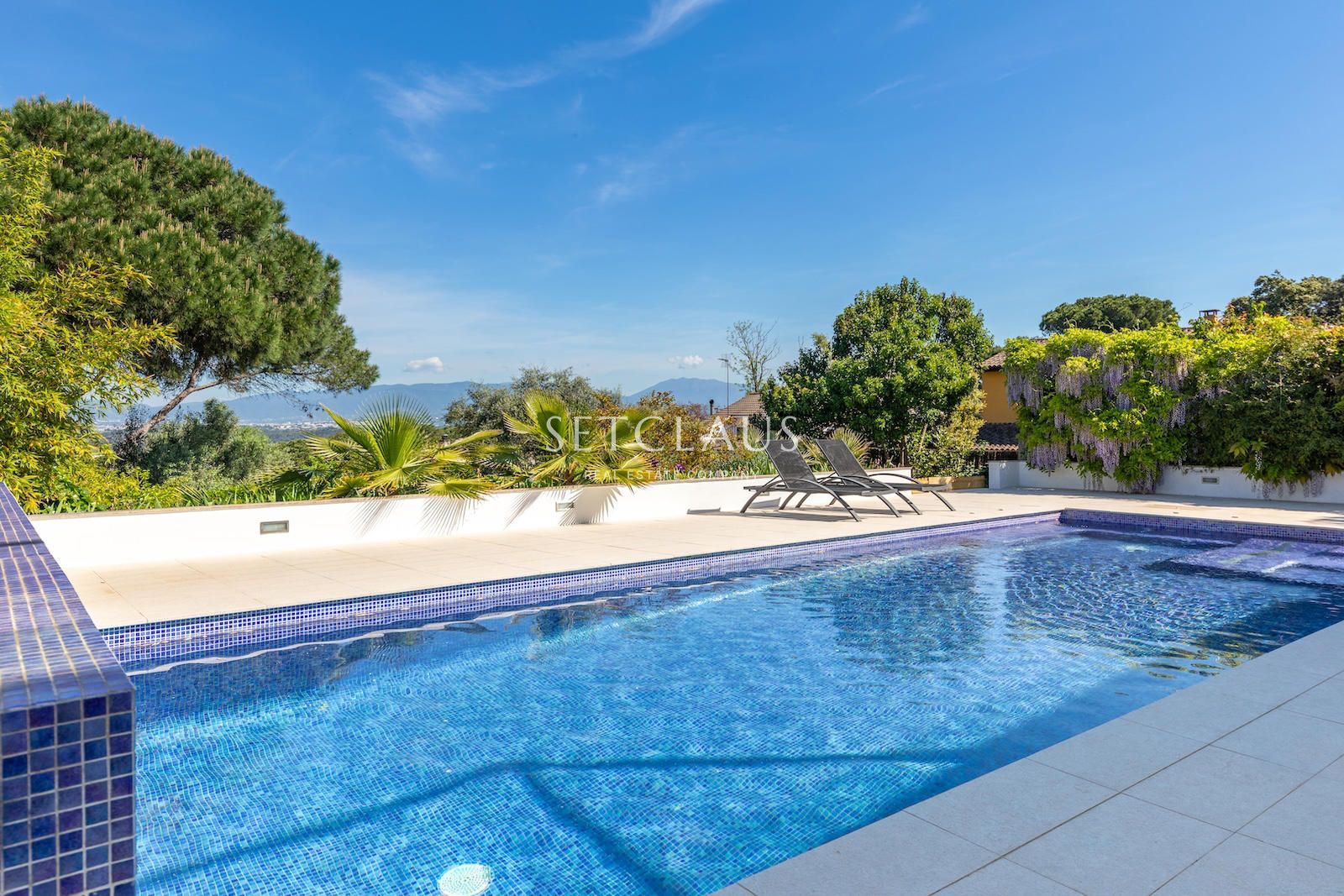 Comprar Chalet con vistas, privacidad y mucho encanto foto 5