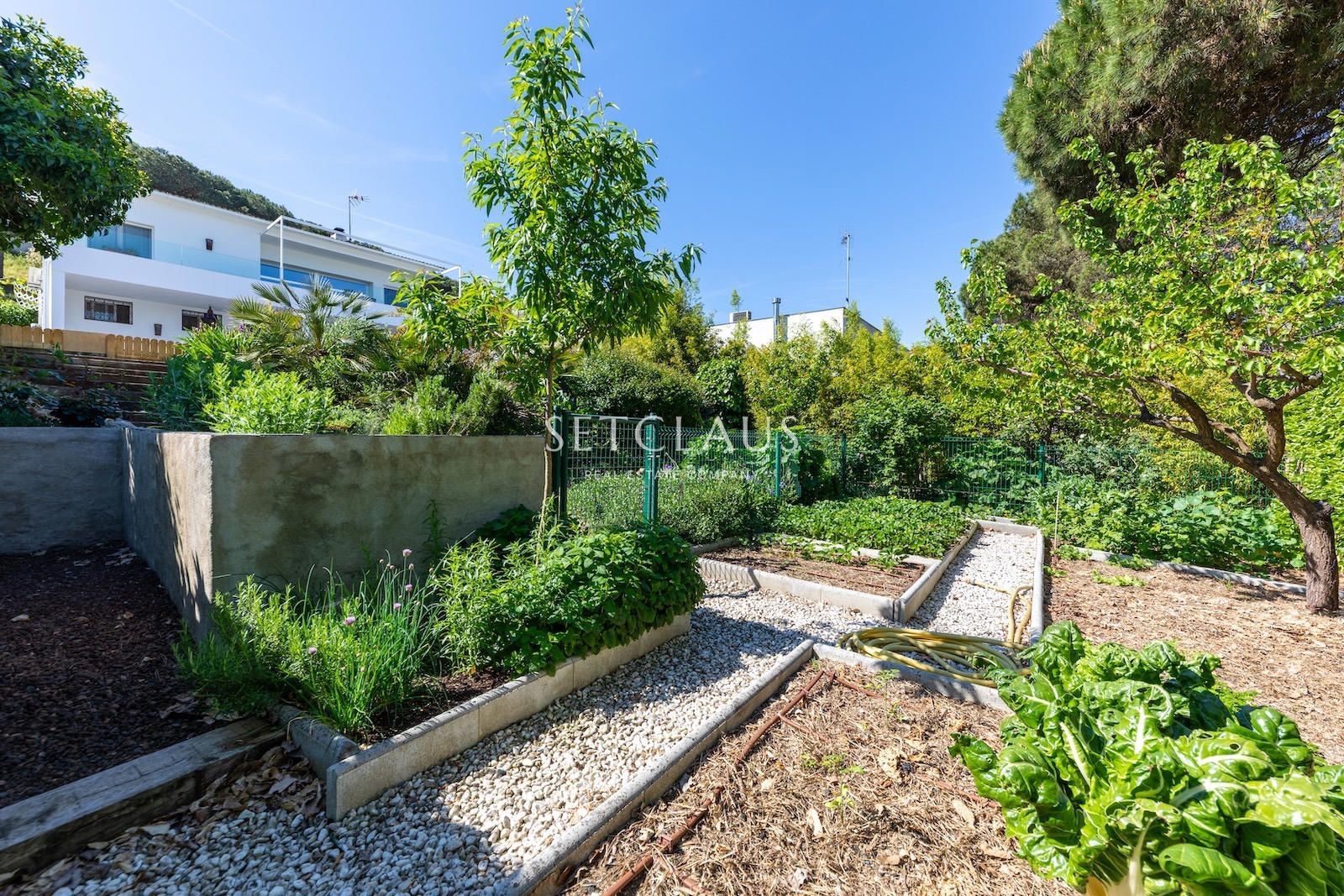 Comprar Chalet con vistas, privacidad y mucho encanto foto 49