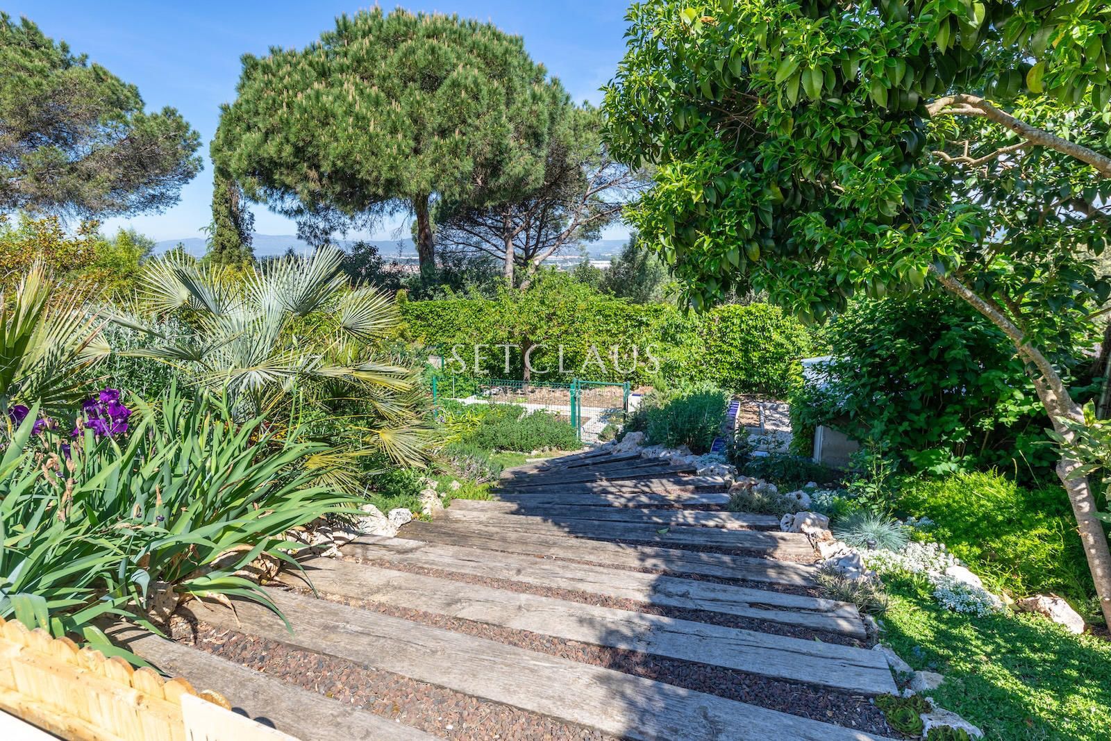 Comprar Chalet con vistas, privacidad y mucho encanto foto 67