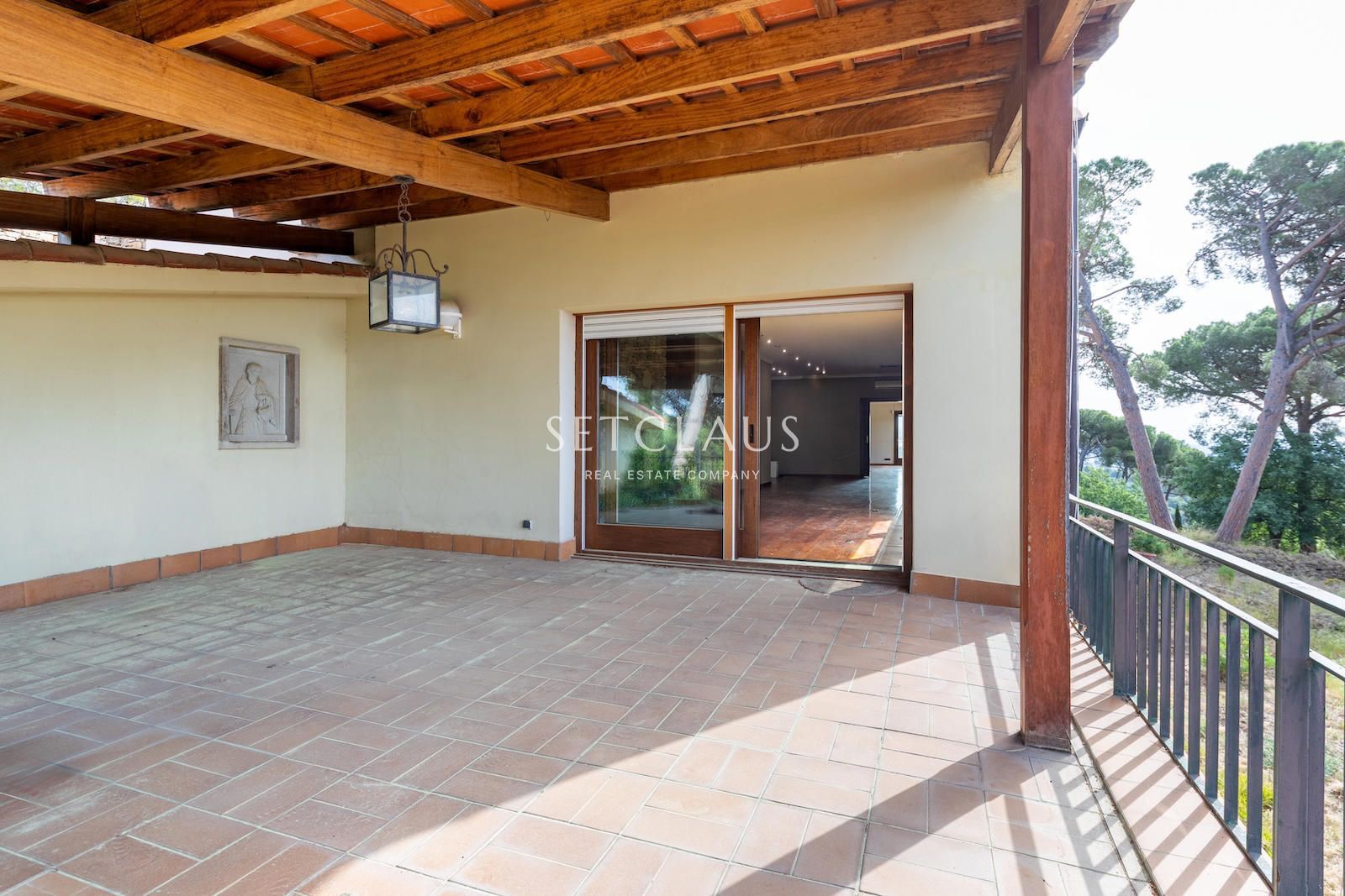 Comprar Finca amb privadesa i una gran parcel·la de 54000m foto 16