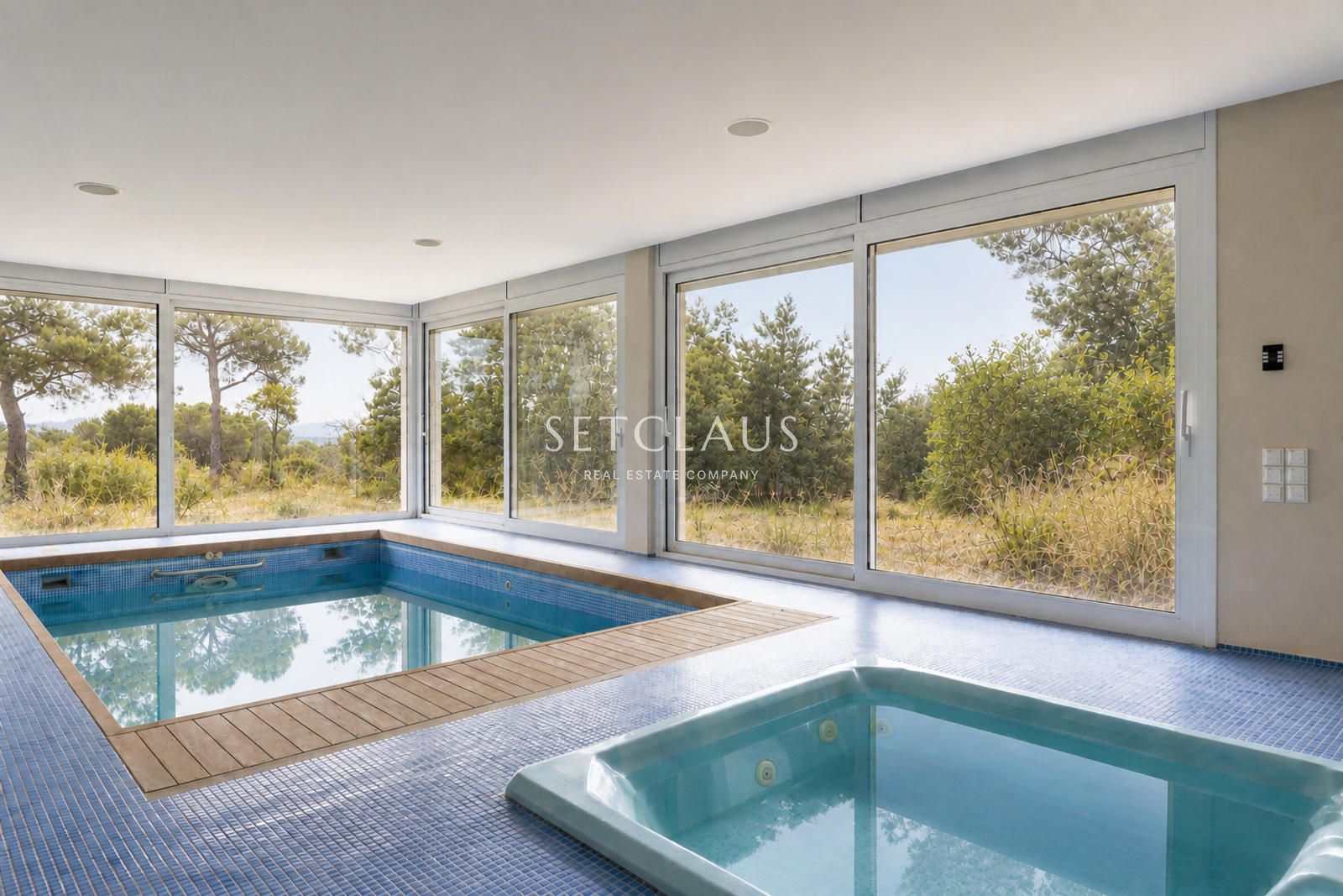 Comprar Finca amb privadesa i una gran parcel·la de 54000m foto 42
