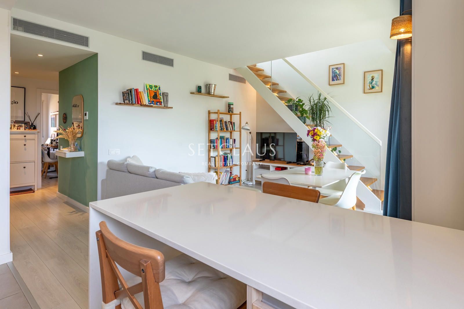 Comprar MASNOU. Atico duplex con vistas al mar foto 16