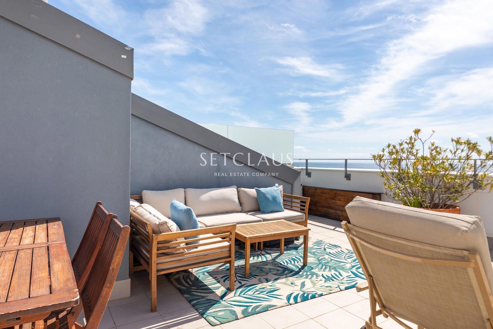 MASNOU. Atico duplex con vistas al mar