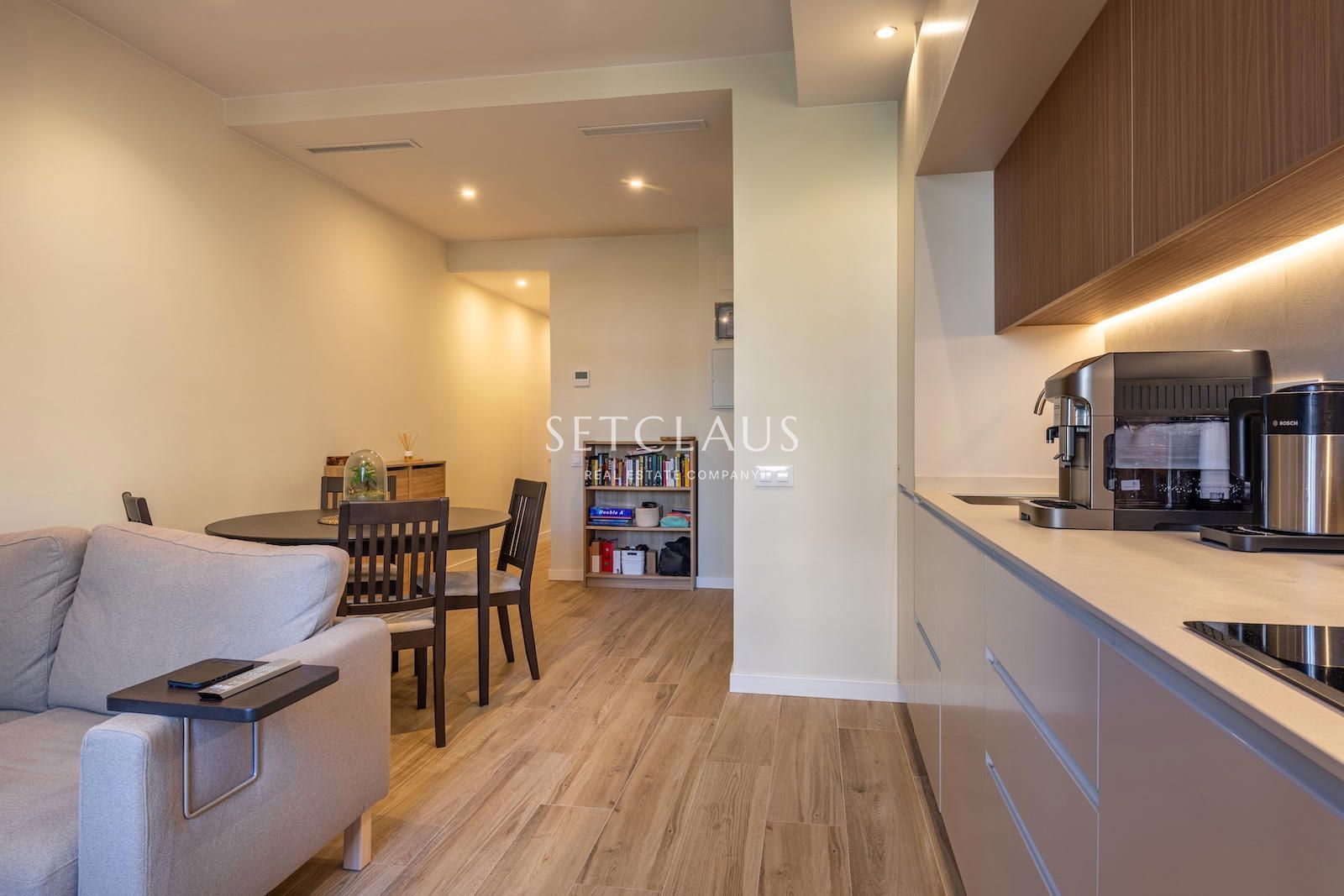 Comprar Piso con 2 habitaciones y vistas a Sagrada Familia foto 5