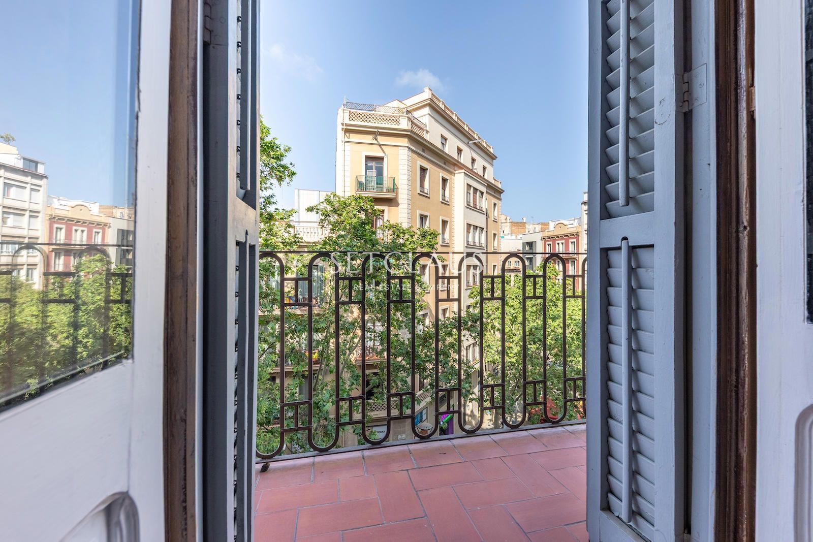 Comprar Piso con 2 habitaciones y vistas a Sagrada Familia foto 14