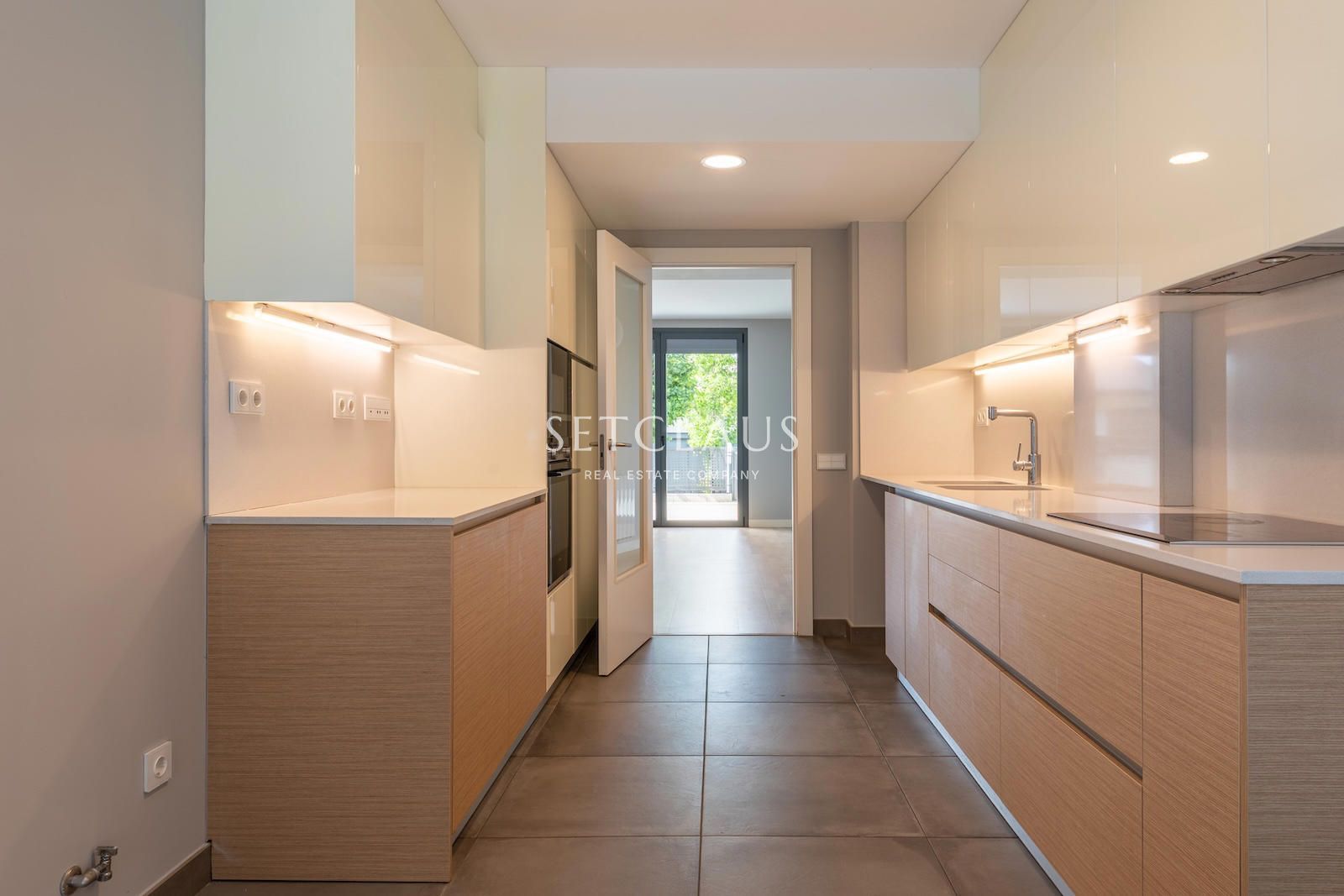 Inmueble TEIÀ. Casa adosada con zona comunitaria y piscina comunitaria foto 11