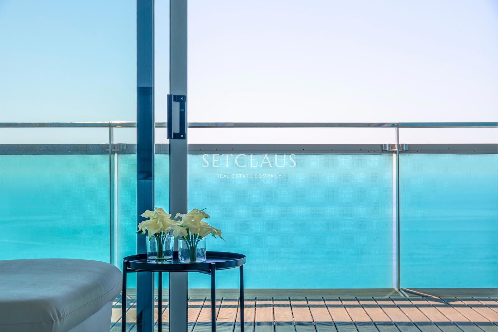 Inmueble Luxe a primera linea de mar foto 9