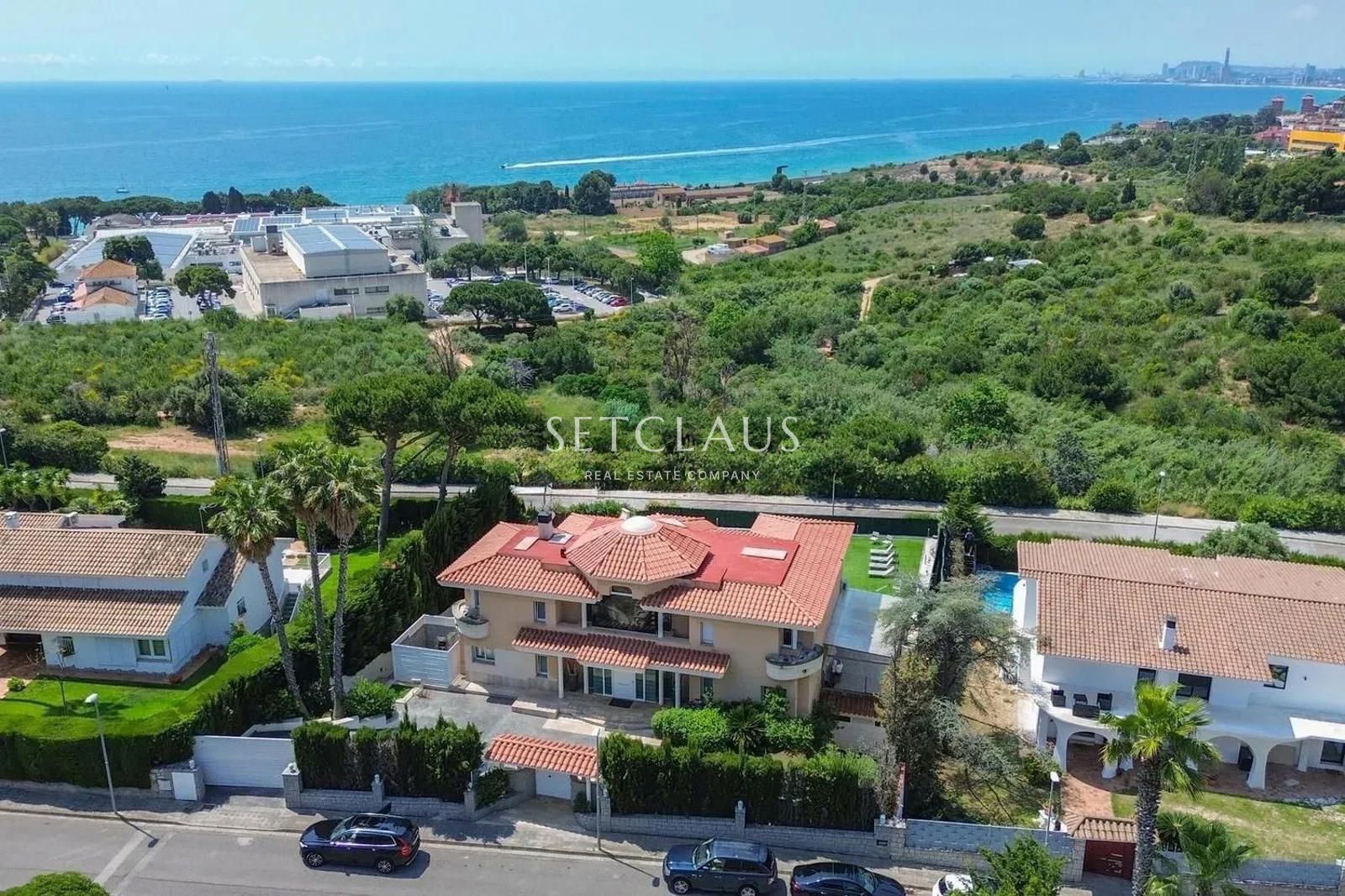 Comprar Villa privada en una de las mejores ubicaciones de Alella foto 3