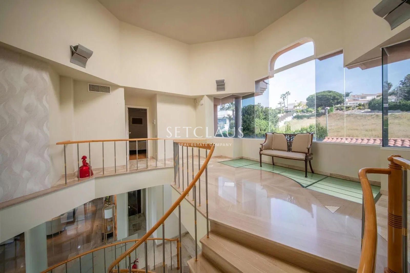 Comprar Villa privada en una de las mejores ubicaciones de Alella foto 26