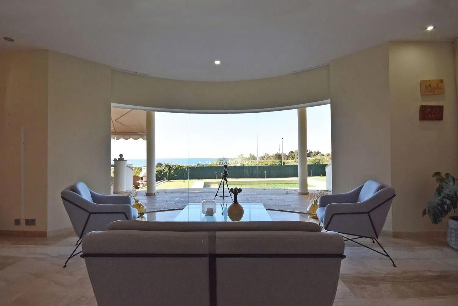 Comprar Villa privada en una de las mejores ubicaciones de Alella foto 9