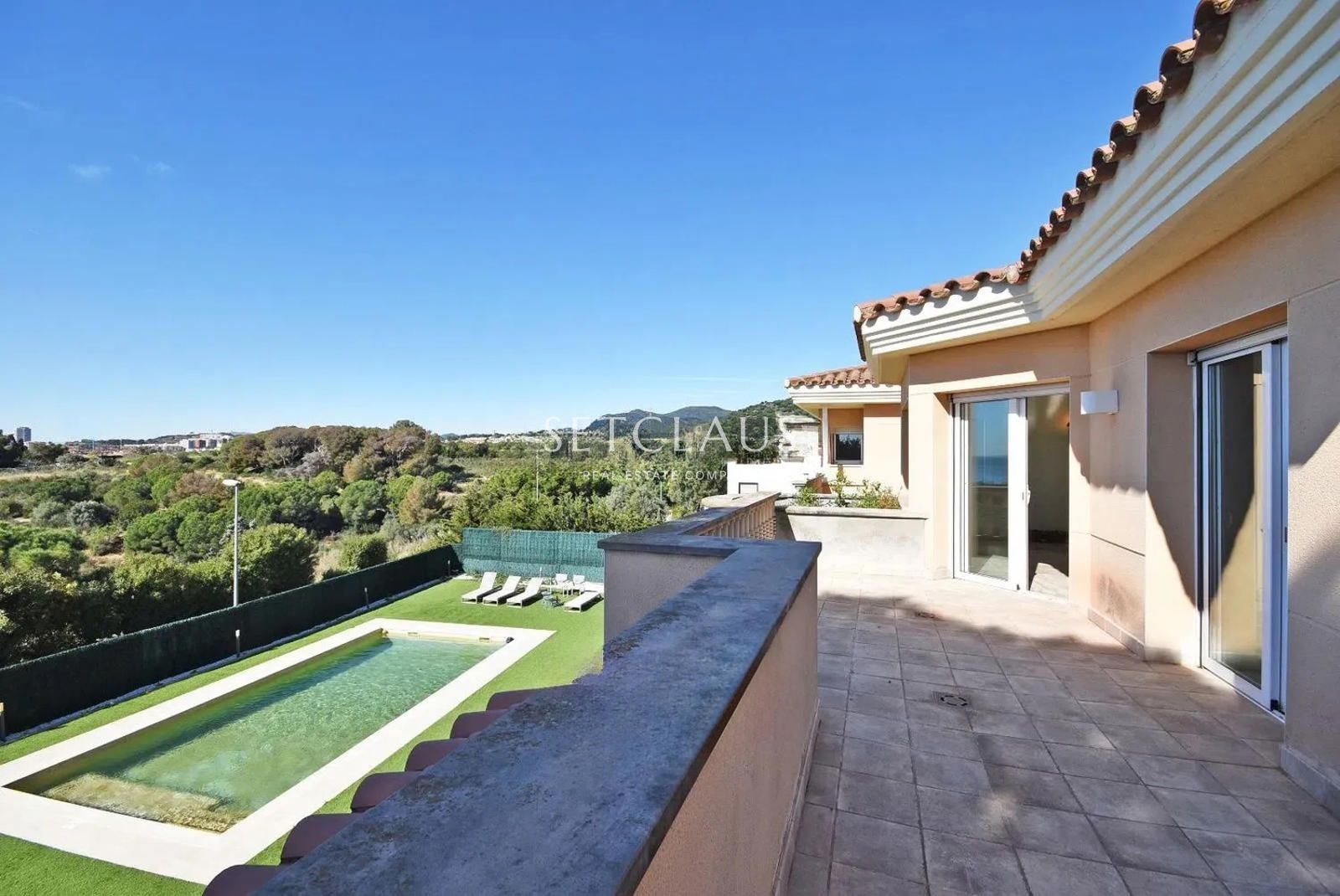 Comprar Villa privada en una de las mejores ubicaciones de Alella foto 34
