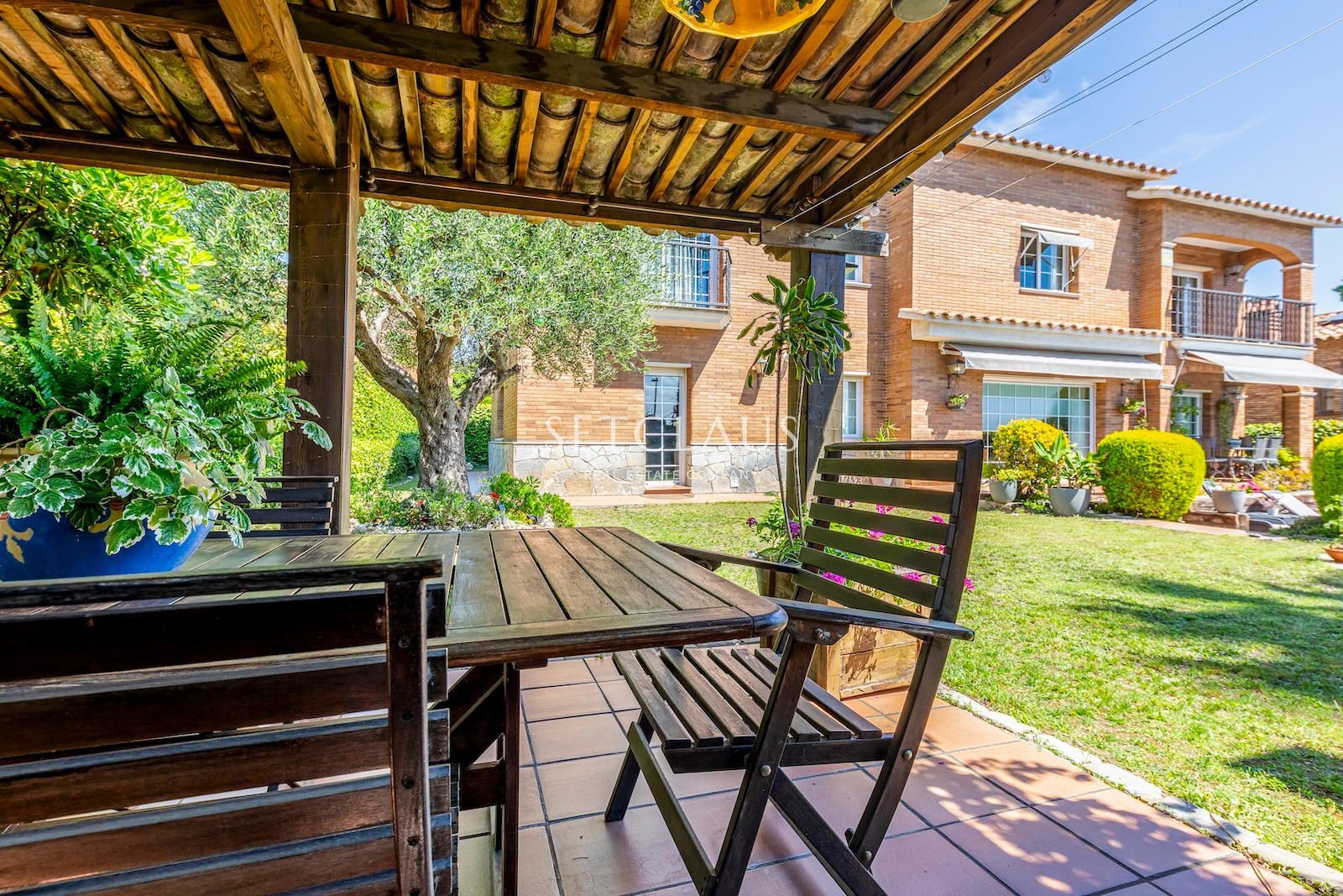 Comprar Espacioso chalet en Vilassar de Dalt con vistas al mar foto 11