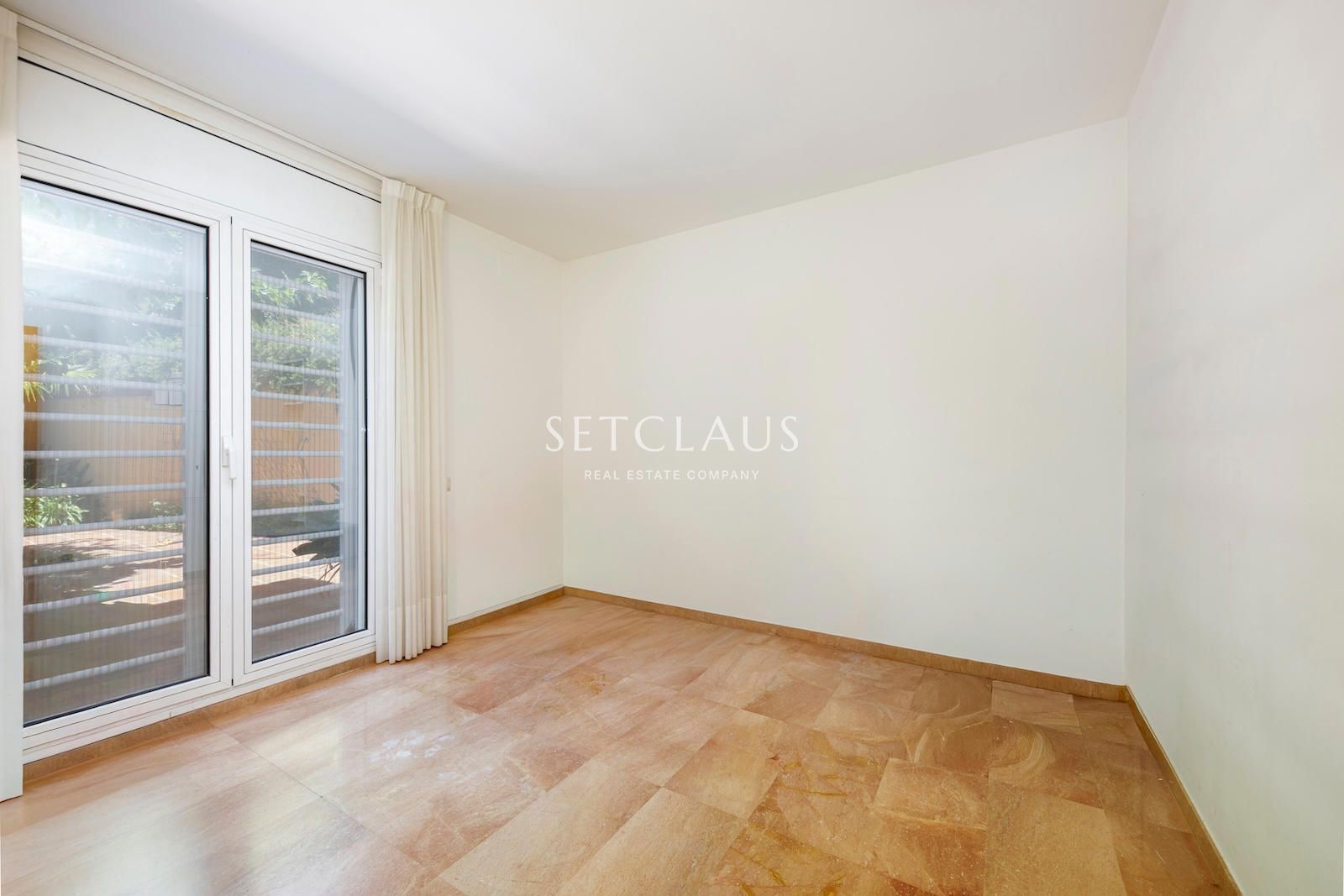 Comprar Chalet pareado con piscina privada, amplia terraza y vistas despejadas en Teià foto 26