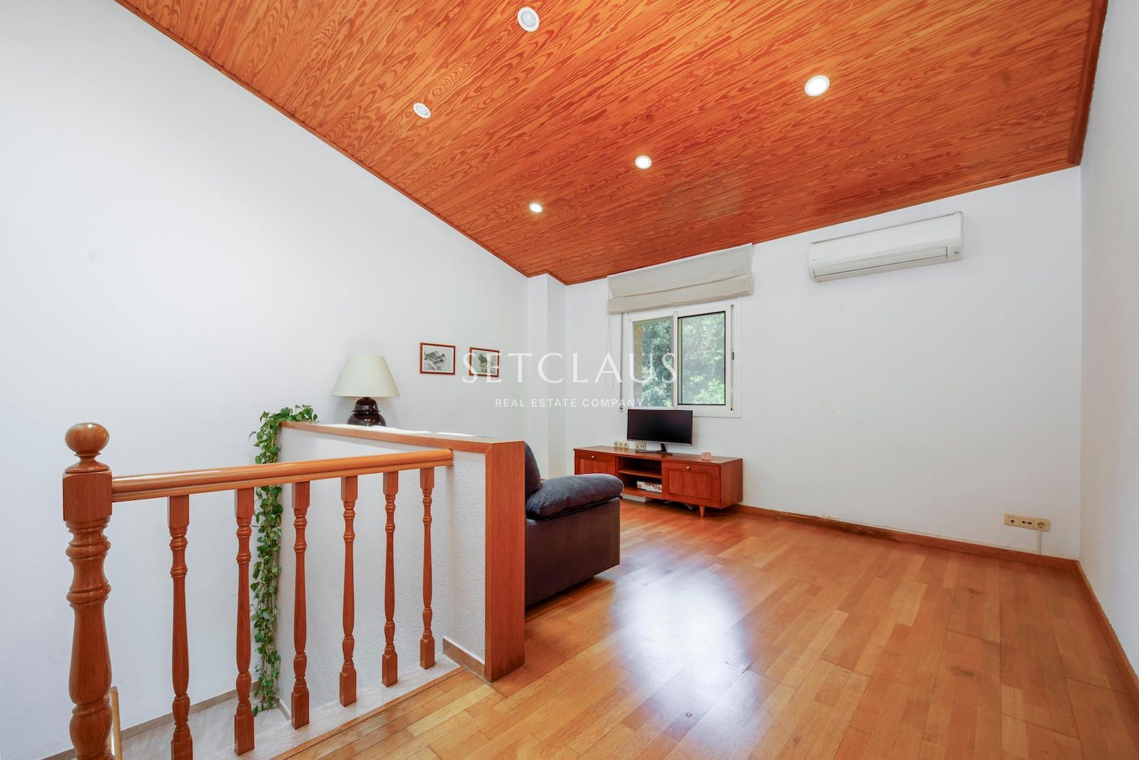 Comprar Chalet pareado con piscina privada, amplia terraza y vistas despejadas en Teià foto 25