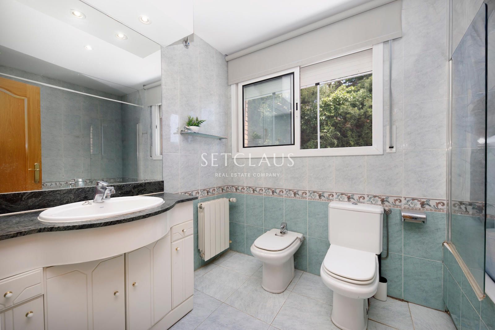Comprar Chalet pareado con piscina privada, amplia terraza y vistas despejadas en Teià foto 30