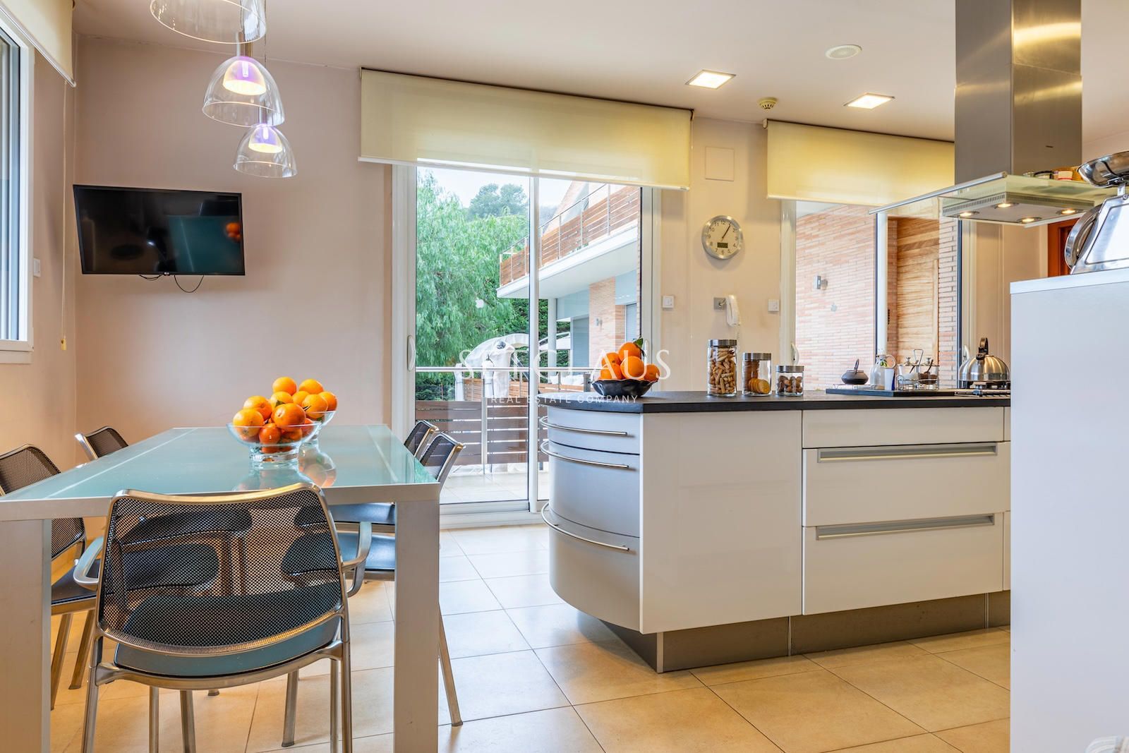 Inmueble VALLROMANES. Spacious and very bright foto 34