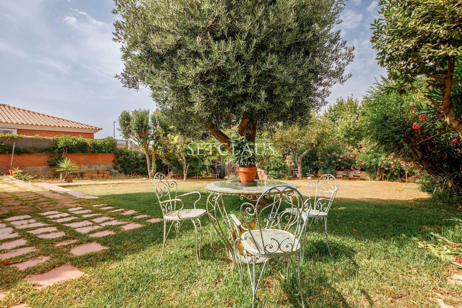 Inmueble Casa señorial con gran parcela en el corazón de El Masnou foto 22