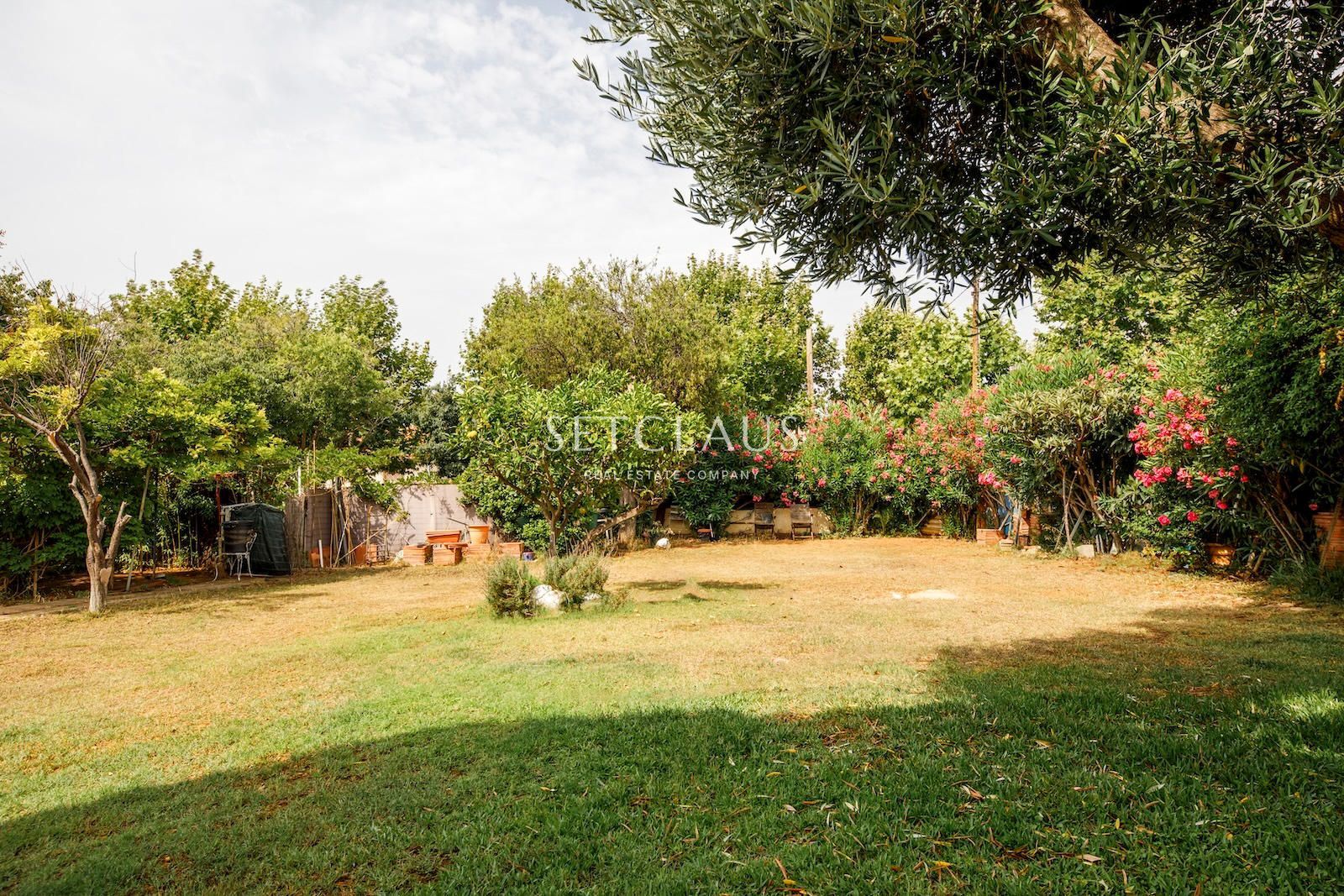 Inmueble Casa señorial con gran parcela en el corazón de El Masnou foto 23