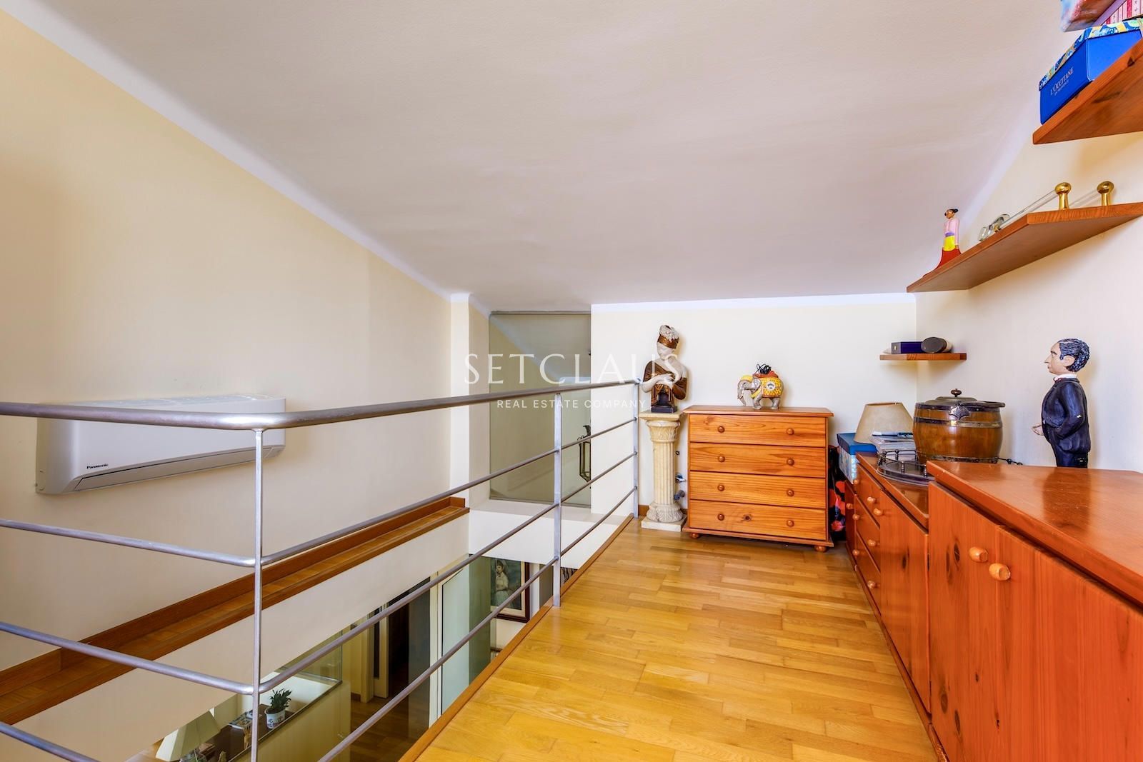 Inmueble Chalet independiente con vista panoramicas ascensor piscina y placas solares foto 30