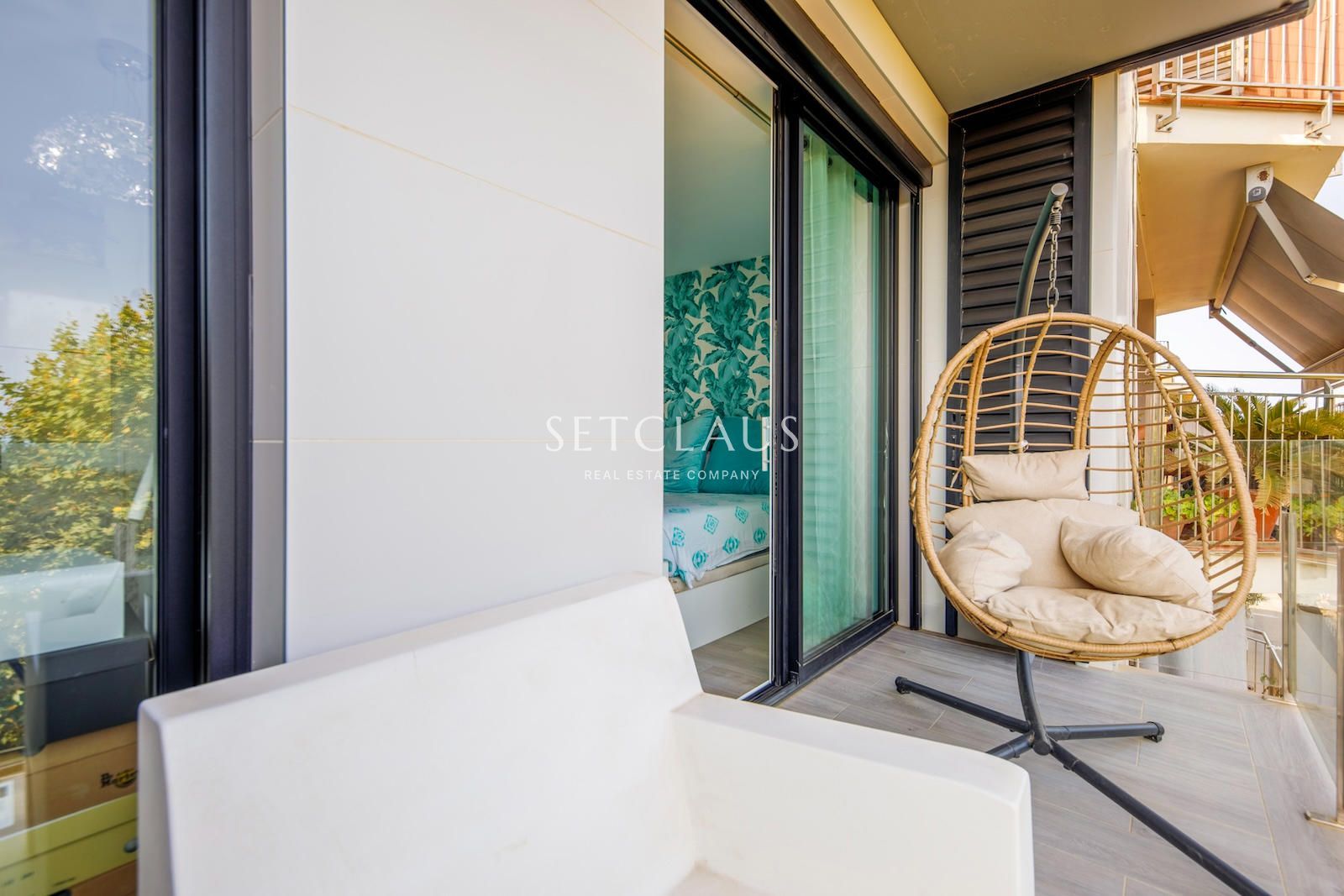 Inmueble Tríplex en primera línea de mar con piscina privada foto 16