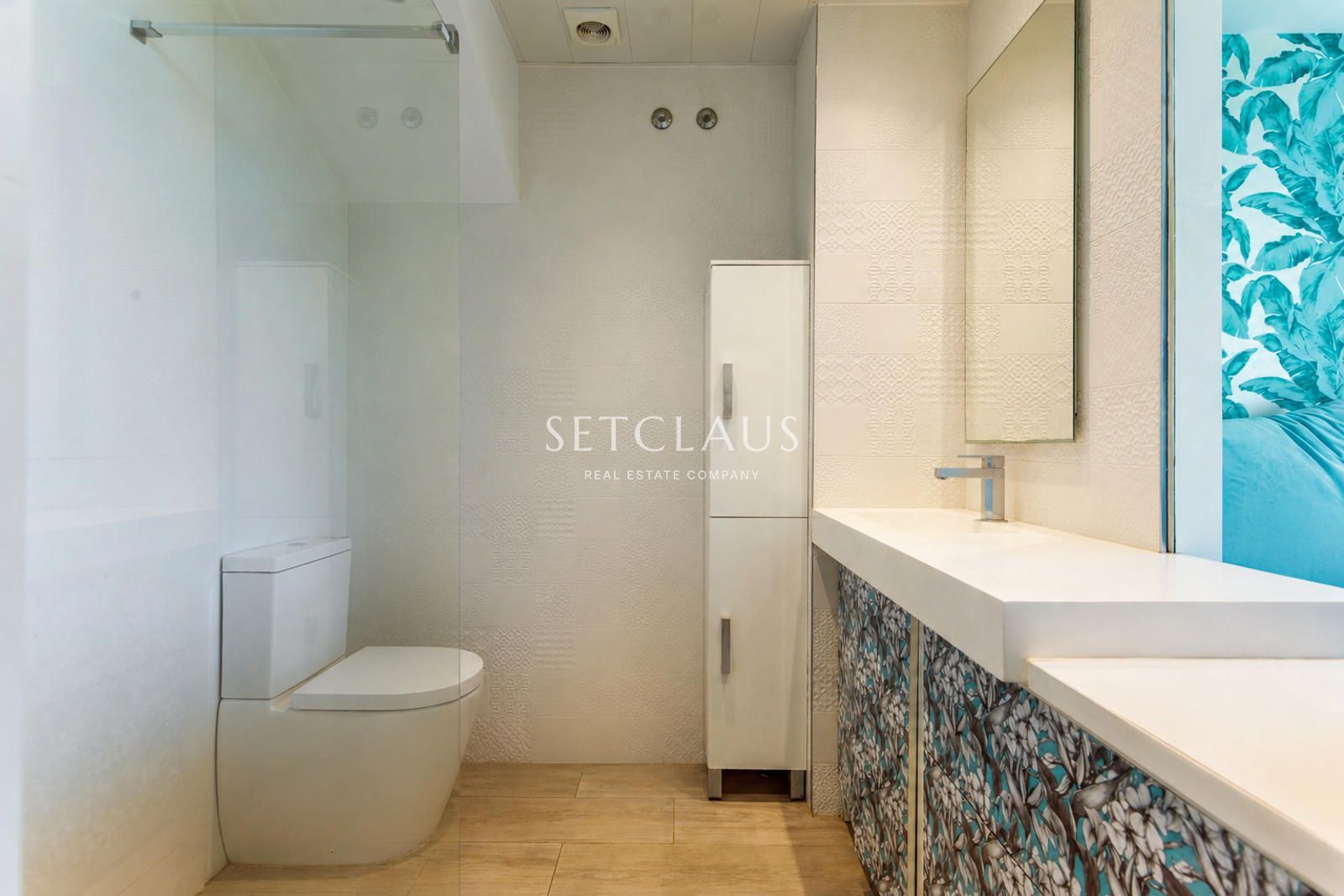 Inmueble Tríplex en primera línea de mar con piscina privada foto 17