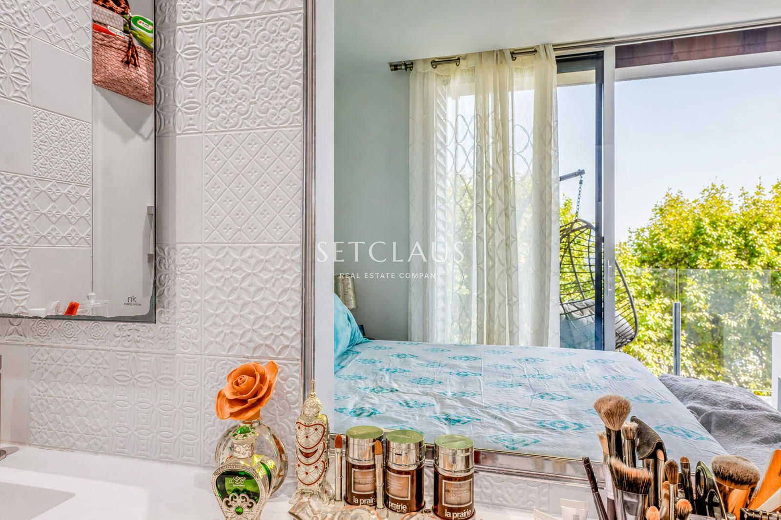 Inmueble Tríplex en primera línea de mar con piscina privada foto 18