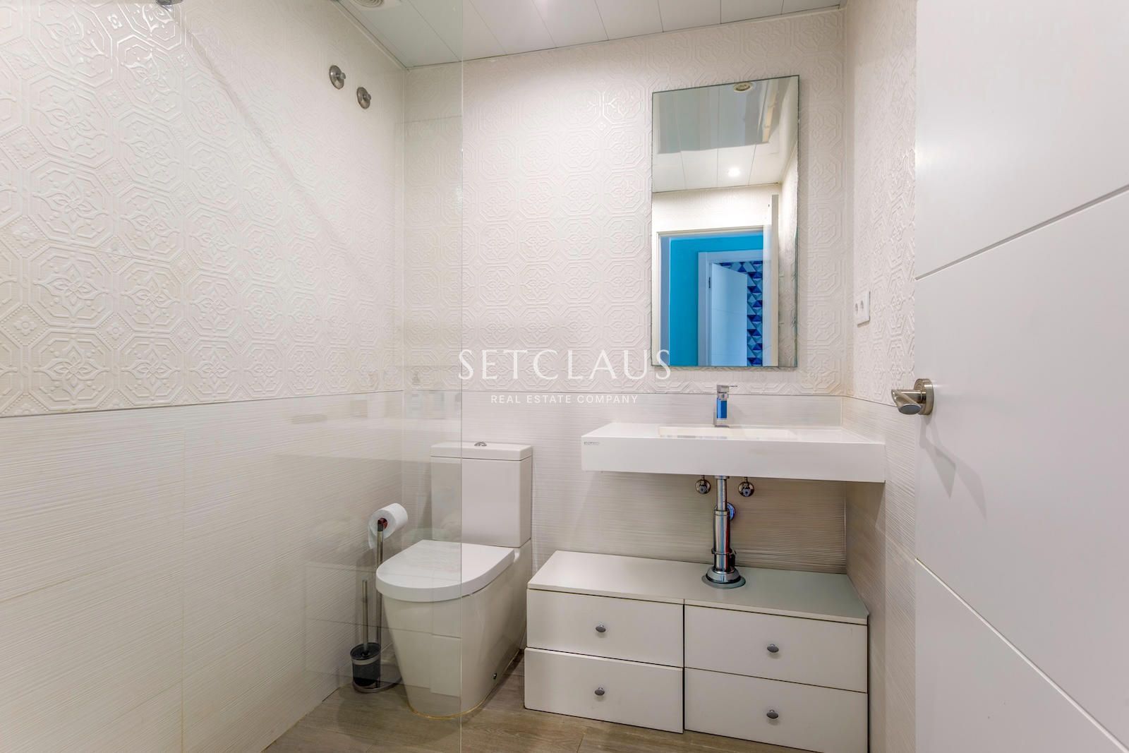 Inmueble Tríplex en primera línea de mar con piscina privada foto 23