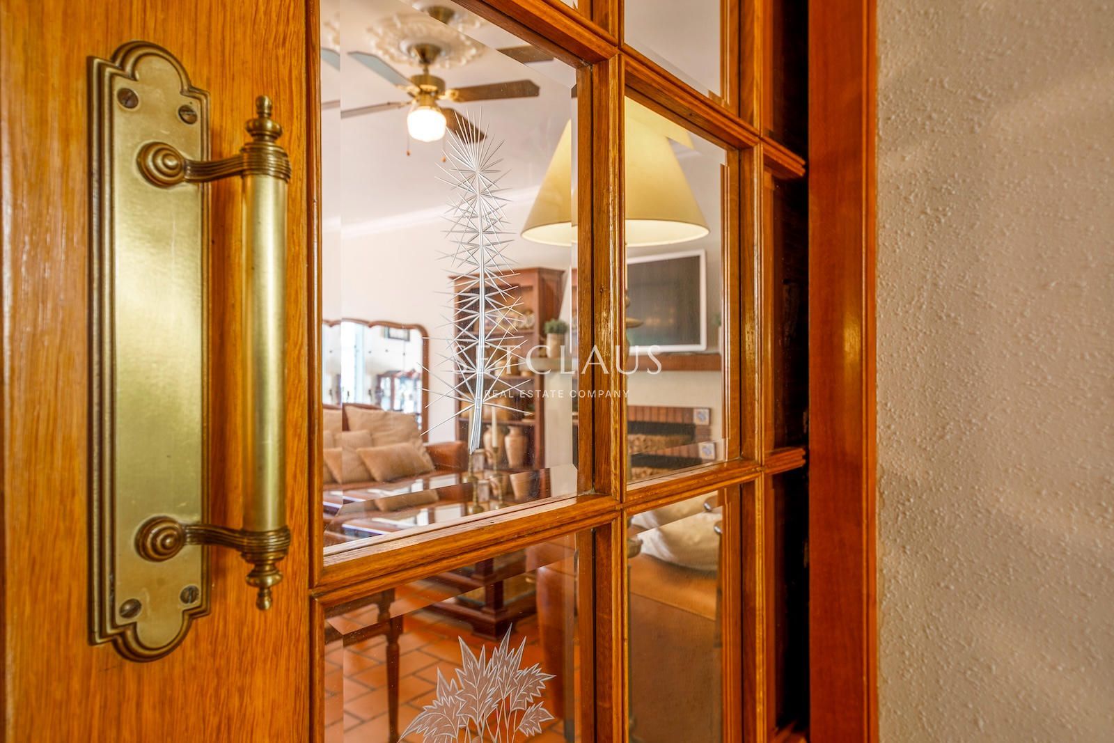 Comprar Exclusivo chalet independiente con gran parcela, piscina y privacidad foto 60