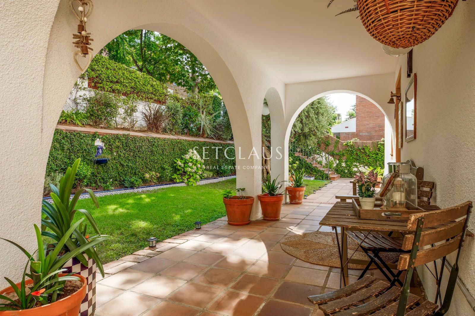 Comprar Exclusivo chalet independiente con gran parcela, piscina y privacidad foto 41